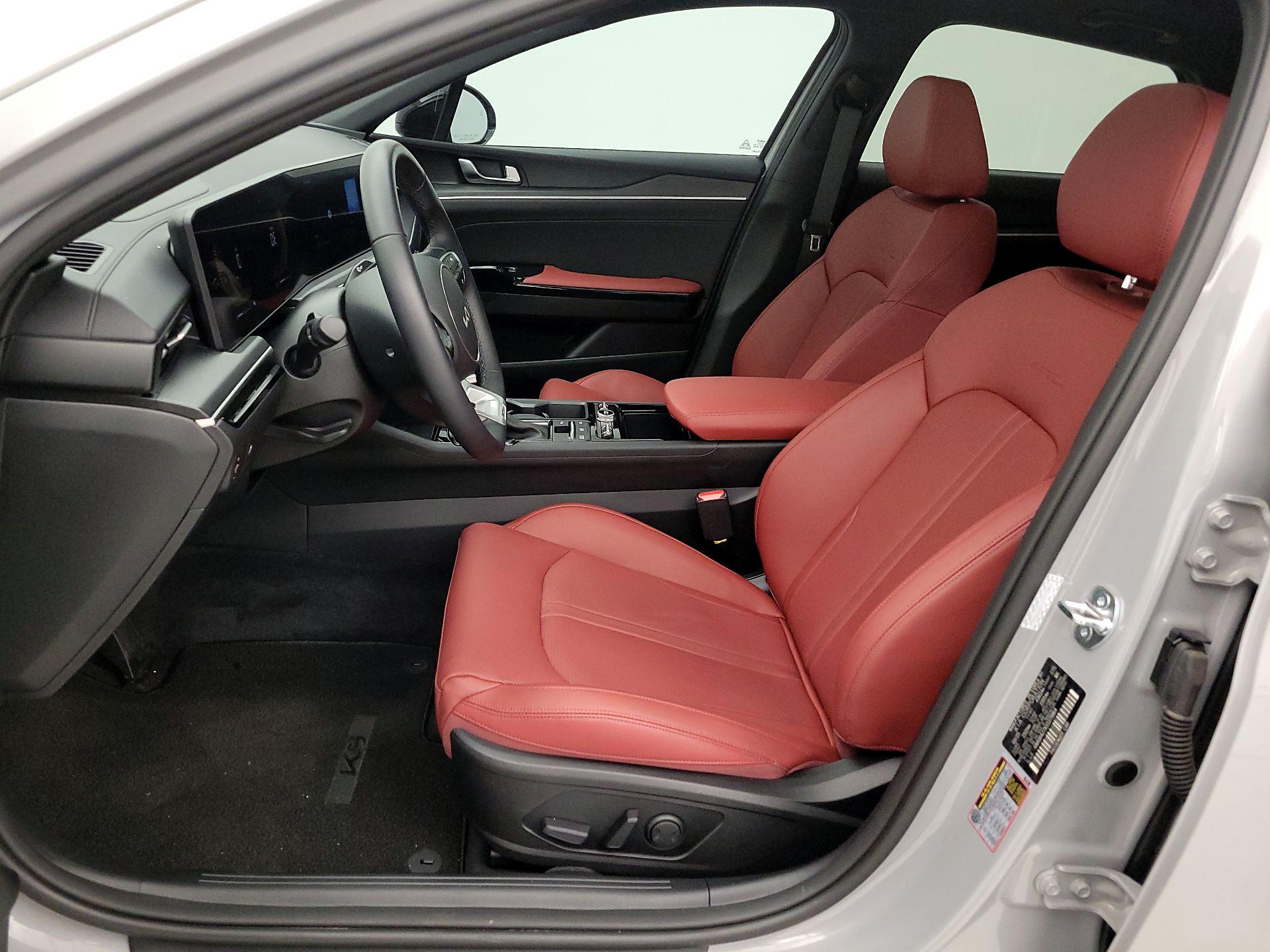 Thumbnail: 2025 Kia K5 - 11