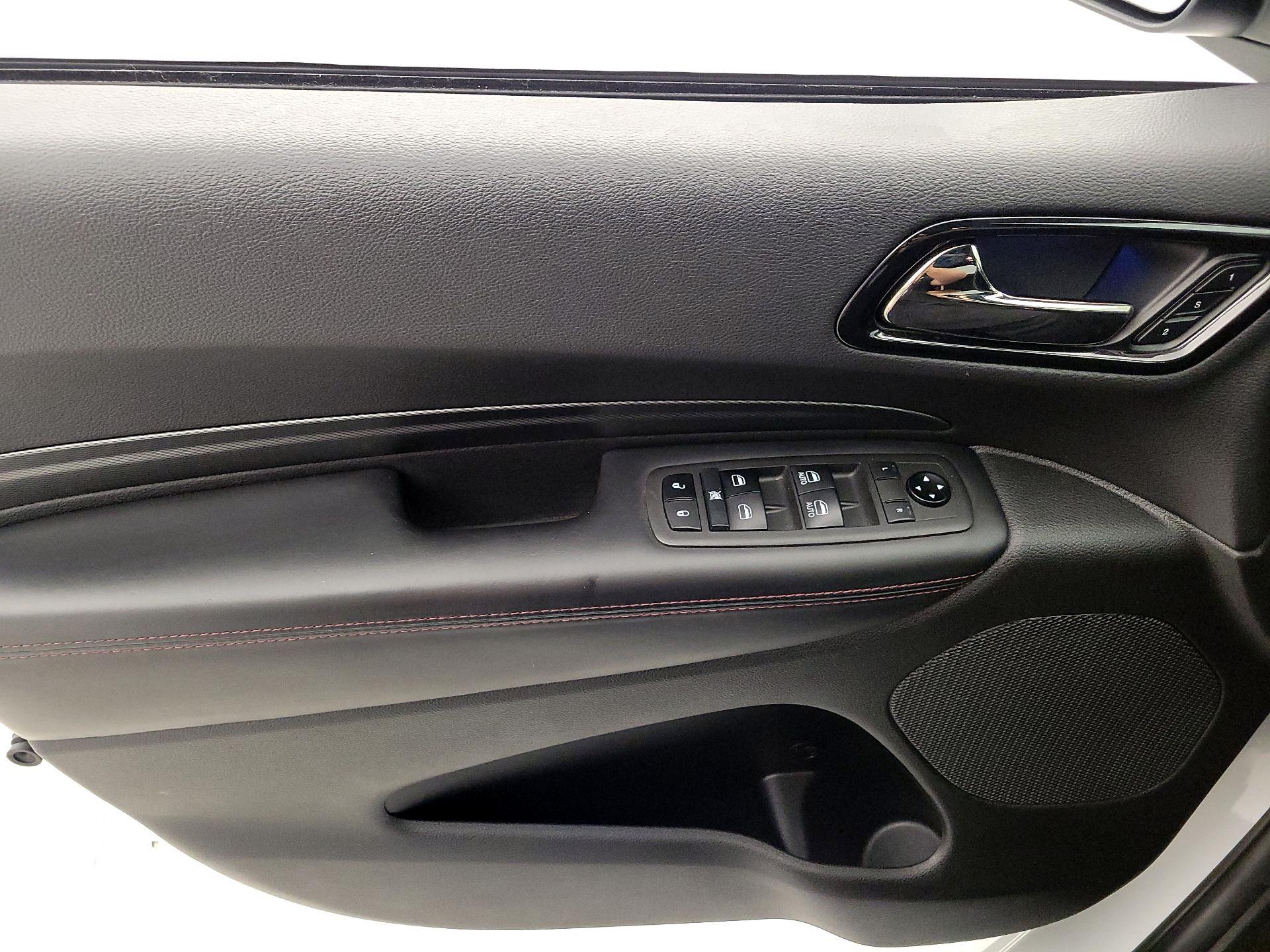 Thumbnail: 2021 Dodge Durango - 12