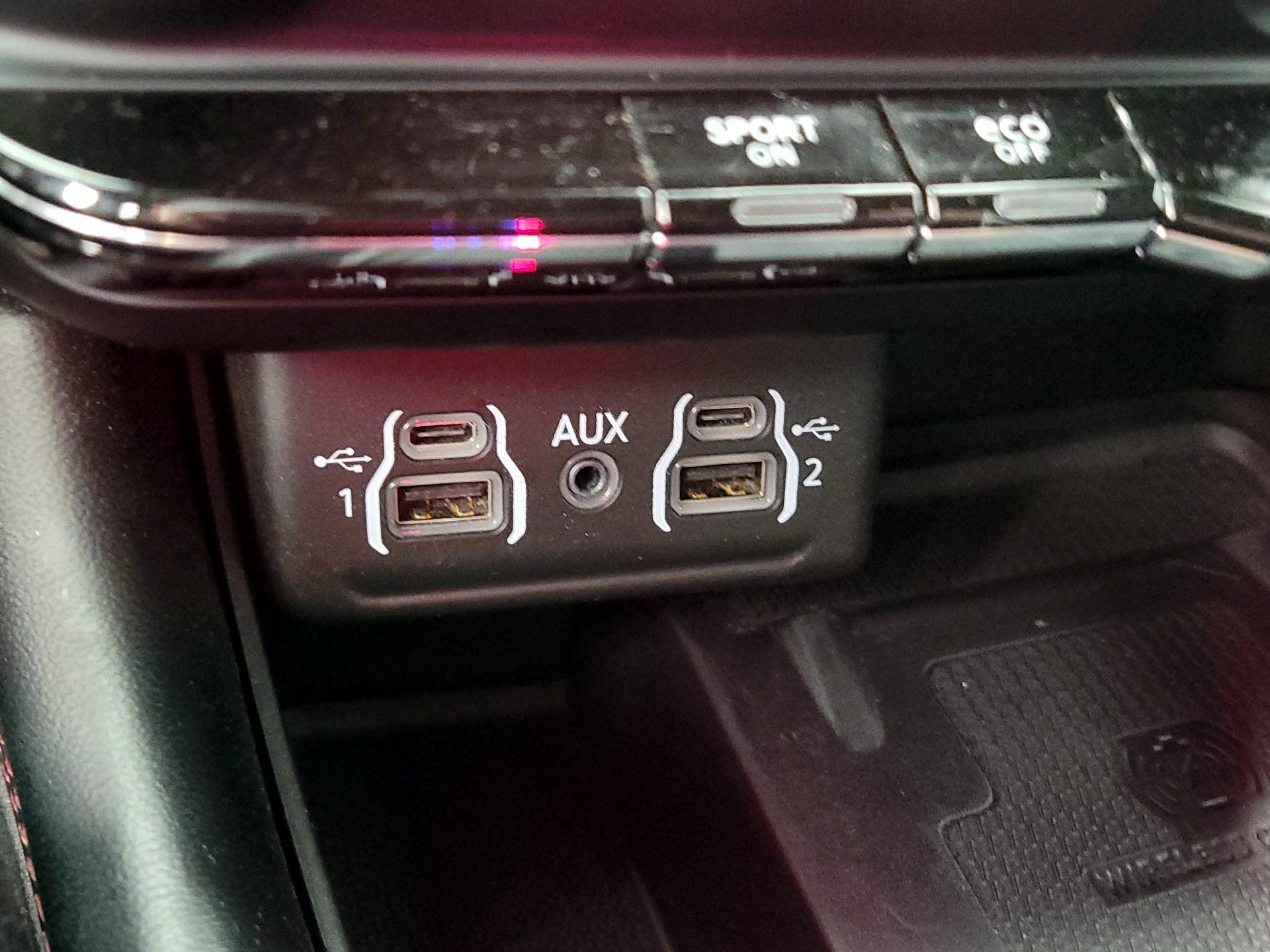 Thumbnail: 2021 Dodge Durango - 19