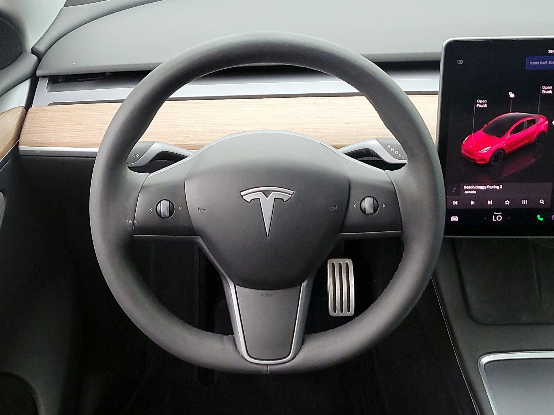 Thumbnail: 2024 Tesla Model Y - 10