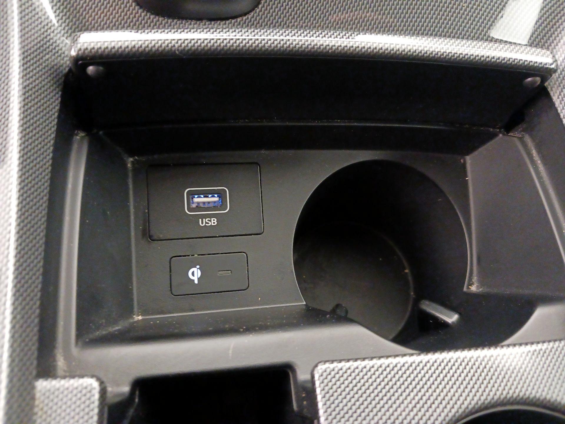 Thumbnail: 2021 Hyundai Santa Fe - 19