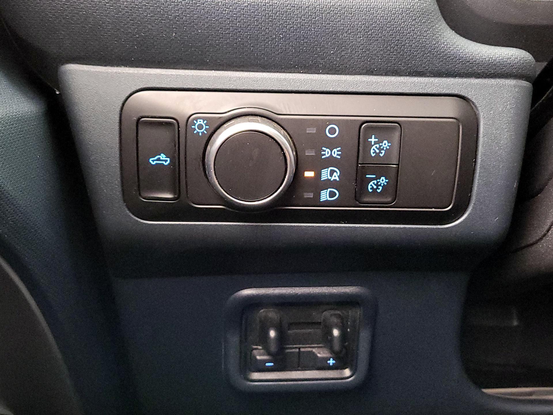 Thumbnail: 2022 Ford Maverick - 13