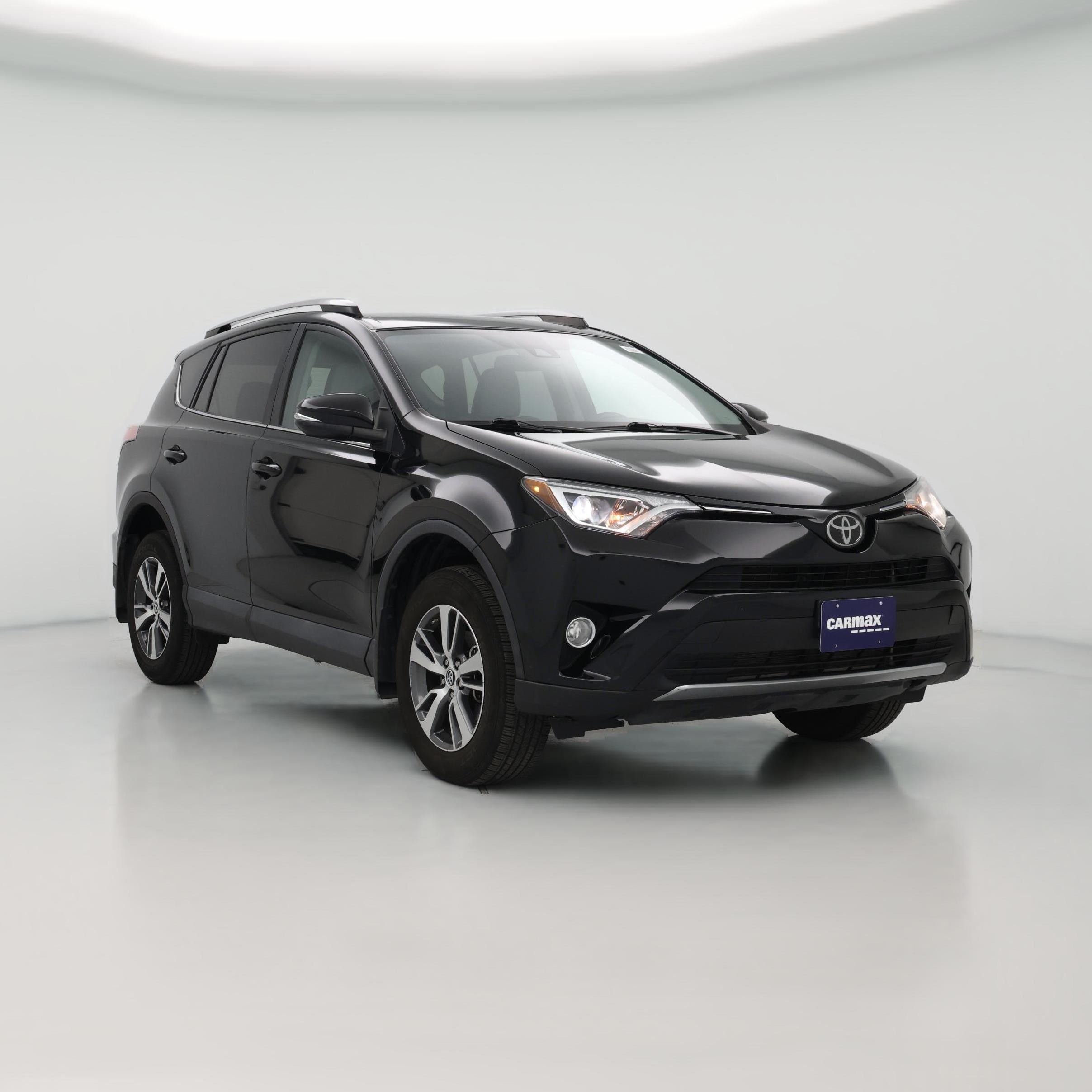 Thumbnail: 2018 Toyota RAV4 - 1