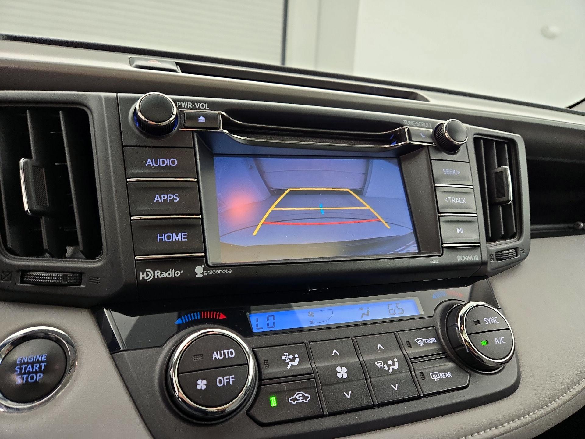 Thumbnail: 2018 Toyota RAV4 - 14