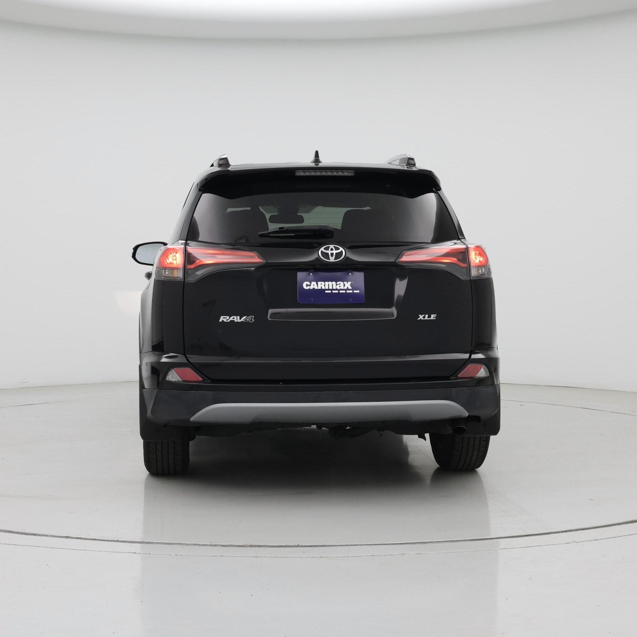 Thumbnail: 2018 Toyota RAV4 - 6