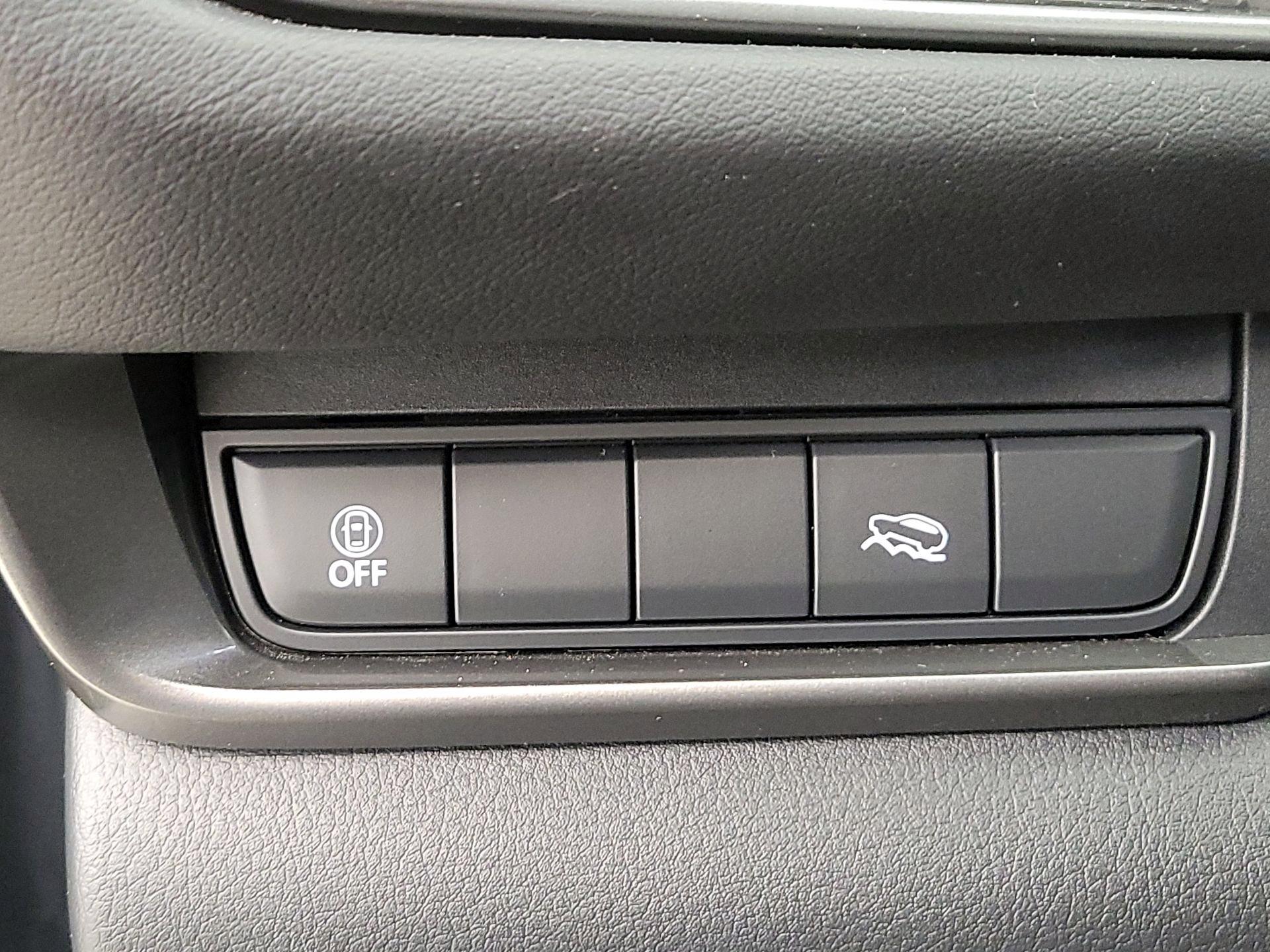 Thumbnail: 2023 Mazda CX-30 - 13