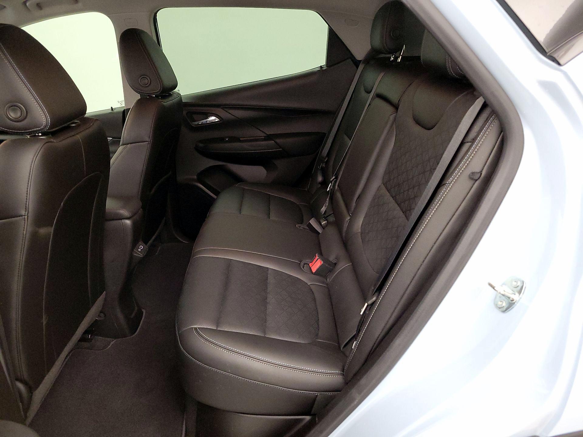 Thumbnail: 2022 Chevrolet Bolt EV - 20