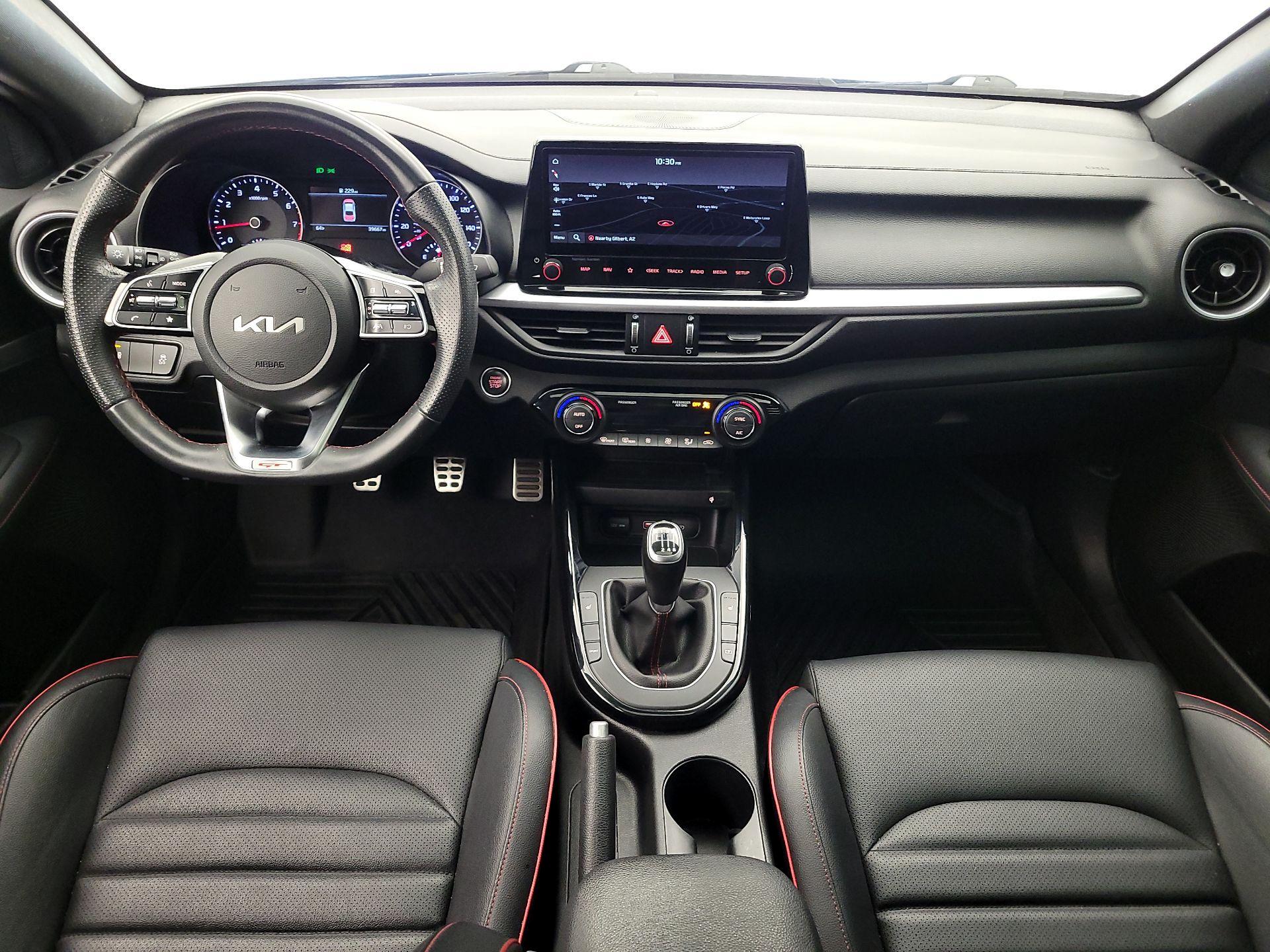 Thumbnail: 2023 Kia Forte - 9