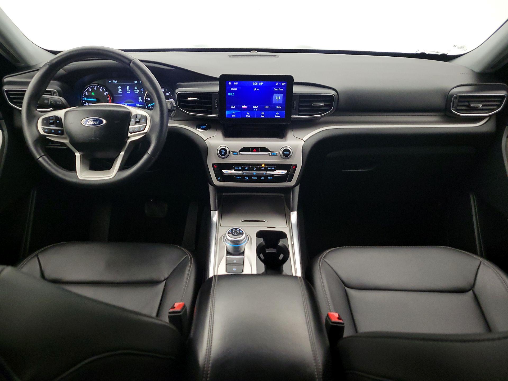 Thumbnail: 2023 Ford Explorer - 9