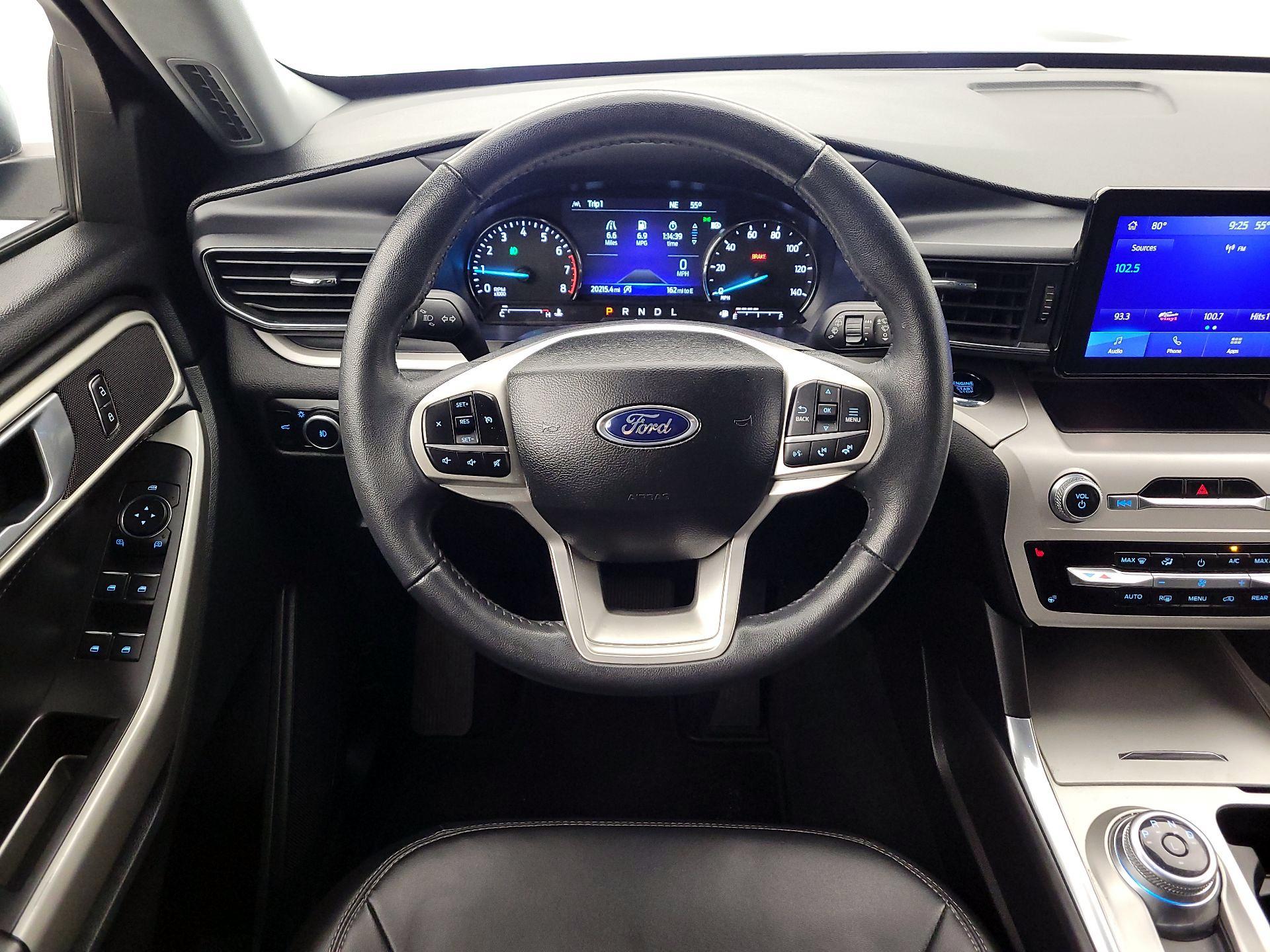 Thumbnail: 2023 Ford Explorer - 10