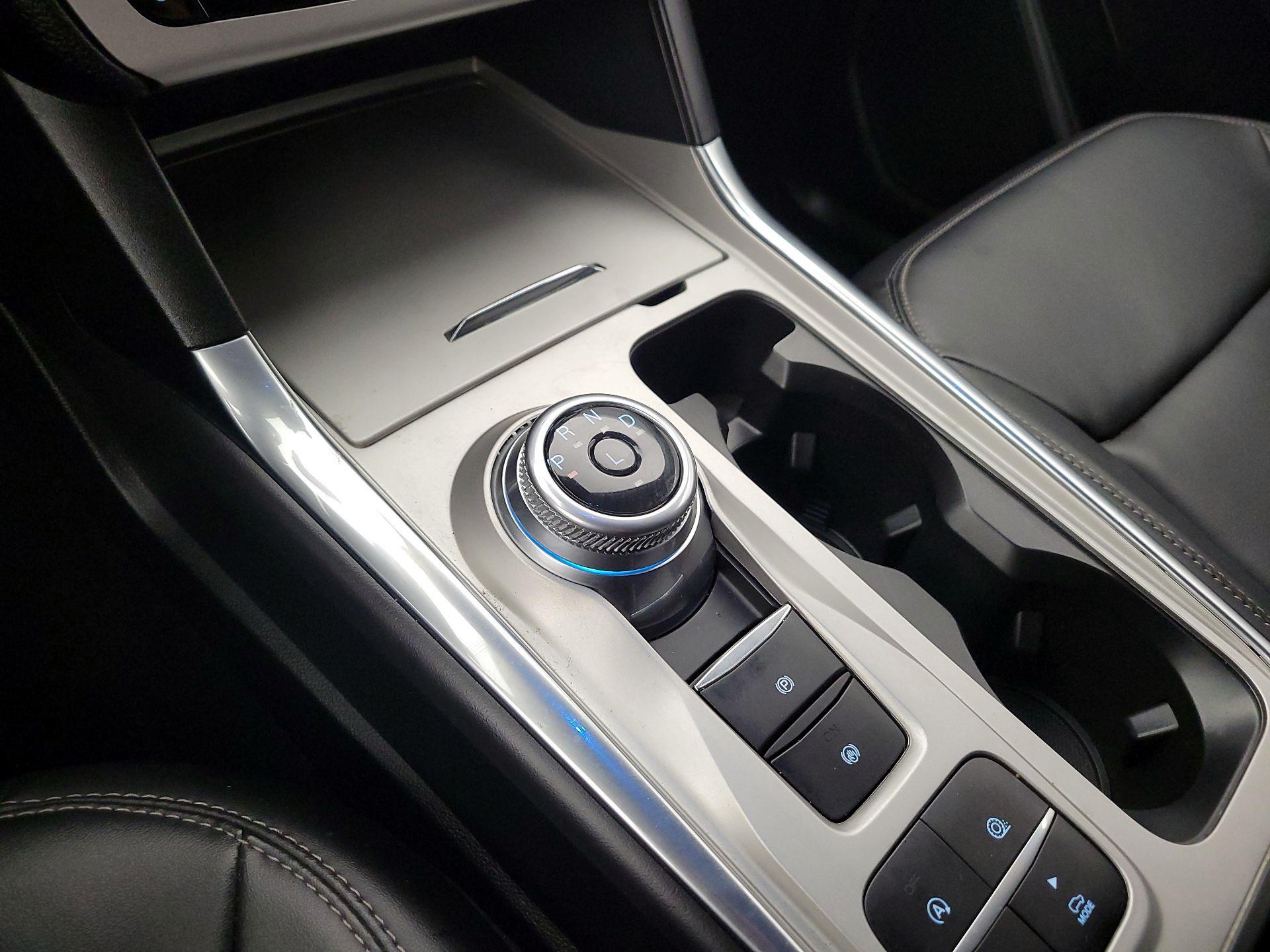 Thumbnail: 2023 Ford Explorer - 17