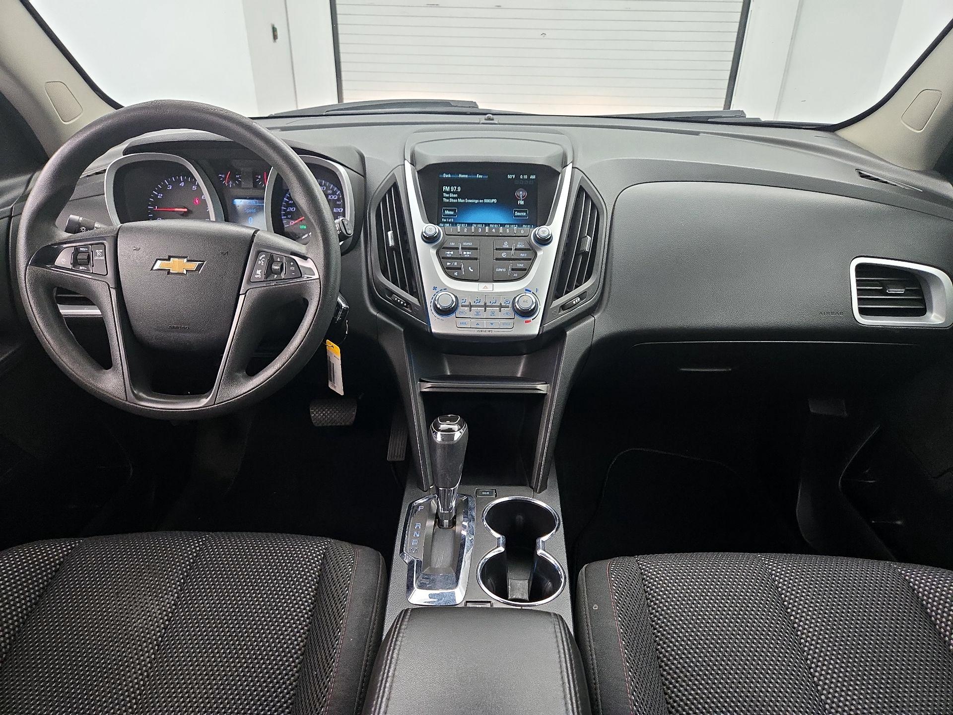 Thumbnail: 2017 Chevrolet Equinox - 9