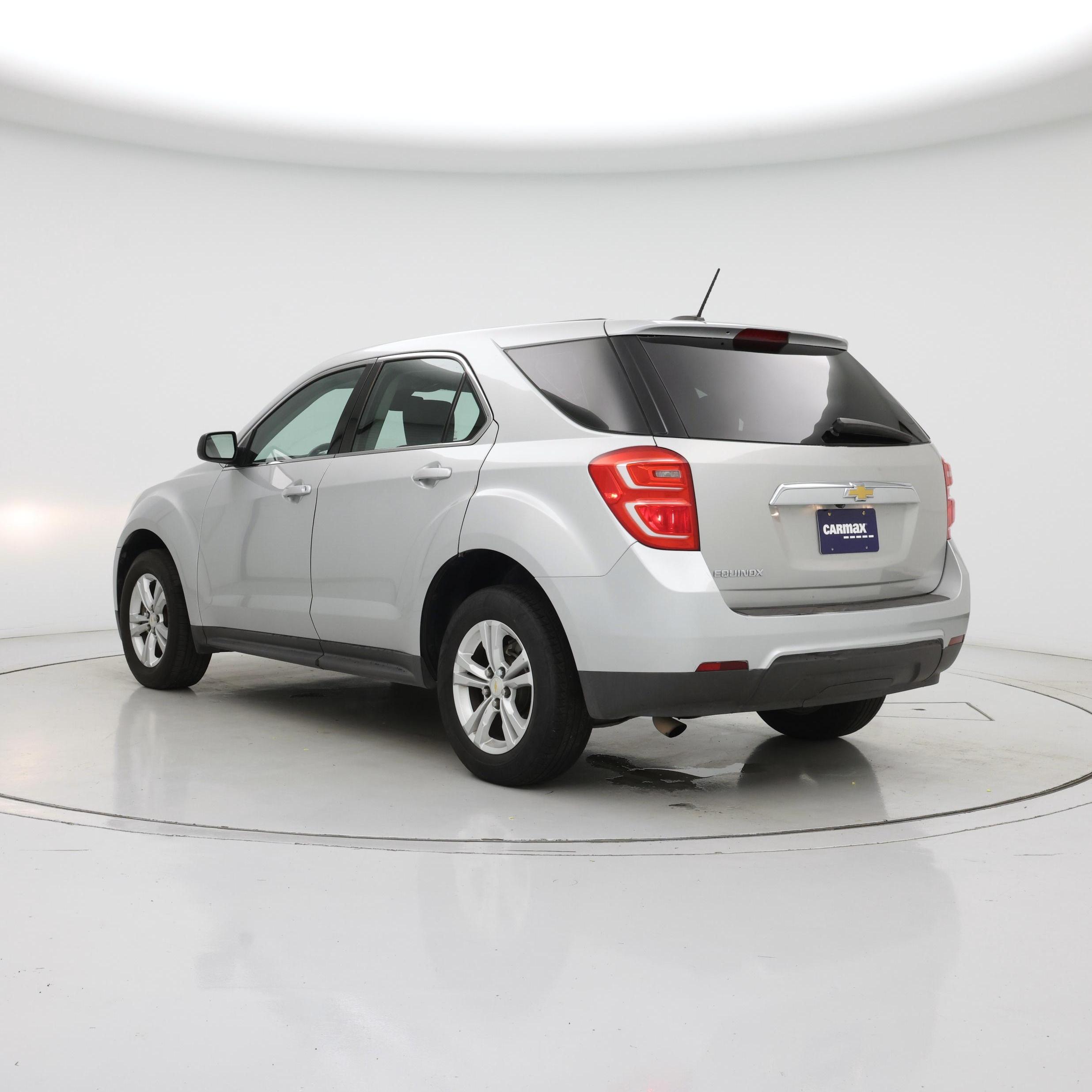 Thumbnail: 2017 Chevrolet Equinox - 2