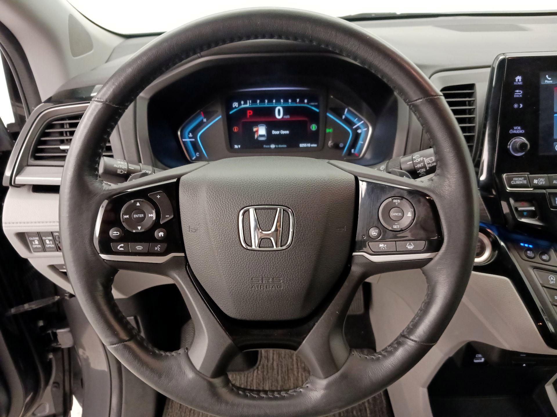 Thumbnail: 2023 Honda Odyssey - 10