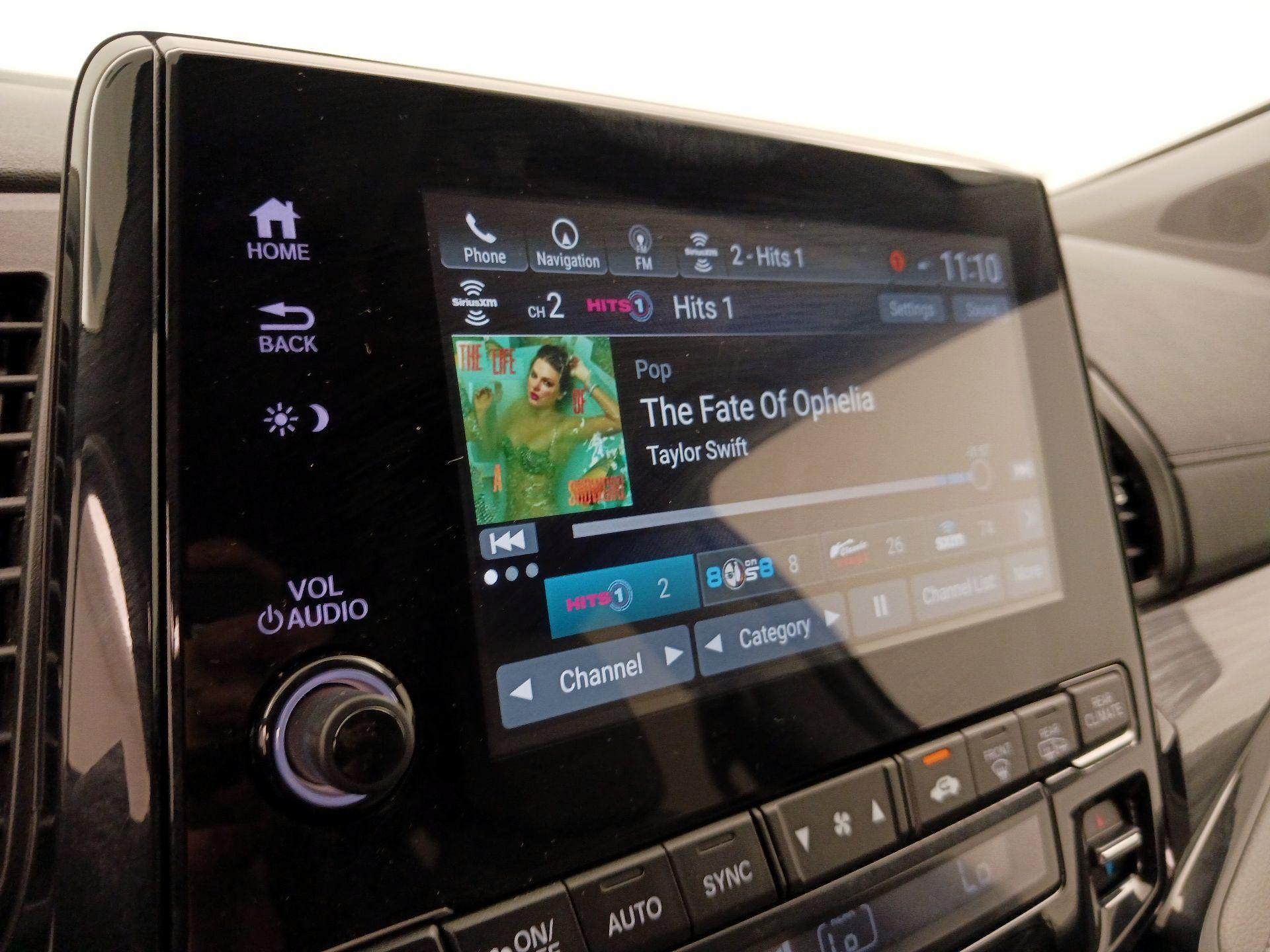 Thumbnail: 2023 Honda Odyssey - 16