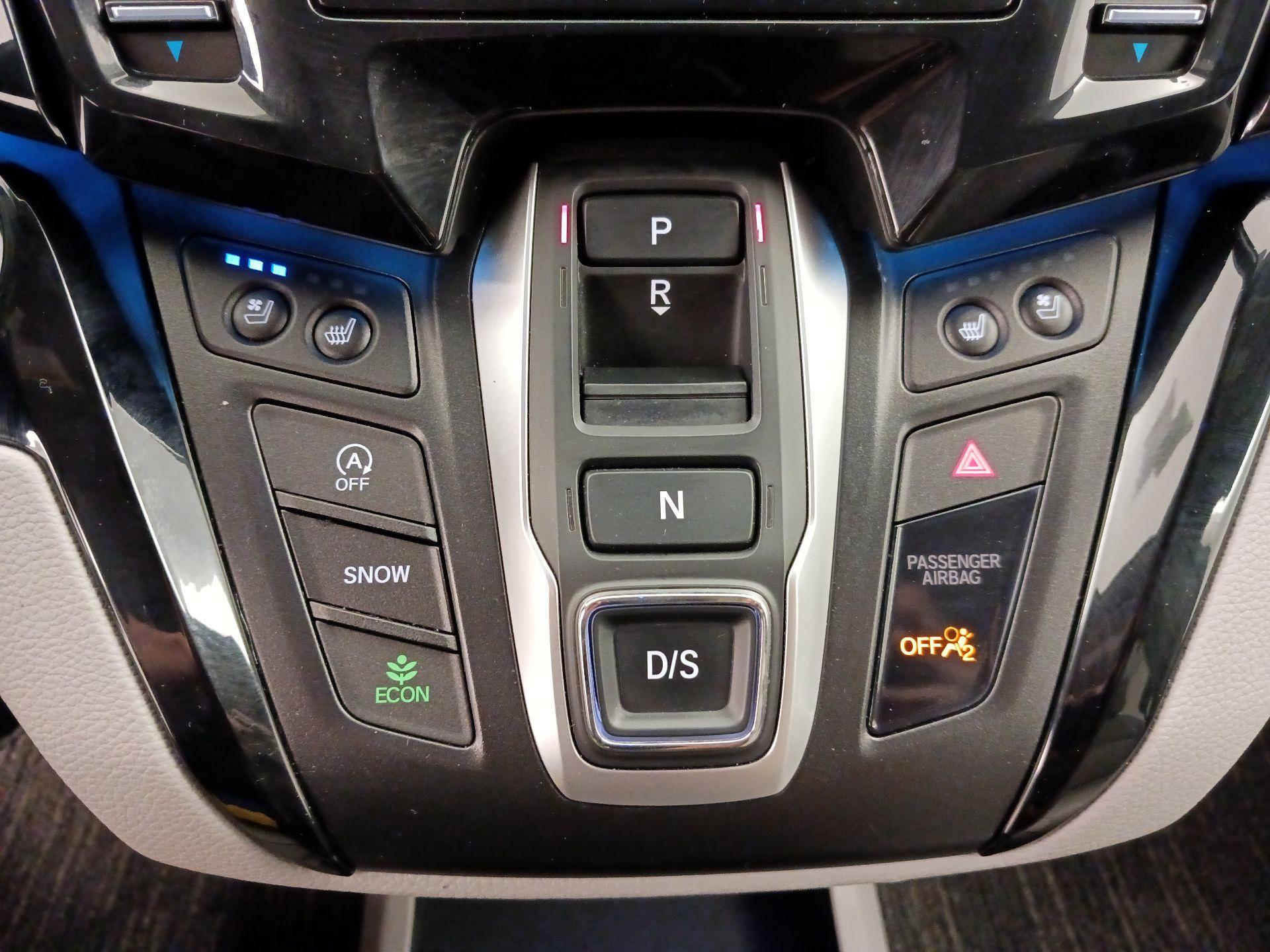 Thumbnail: 2023 Honda Odyssey - 18