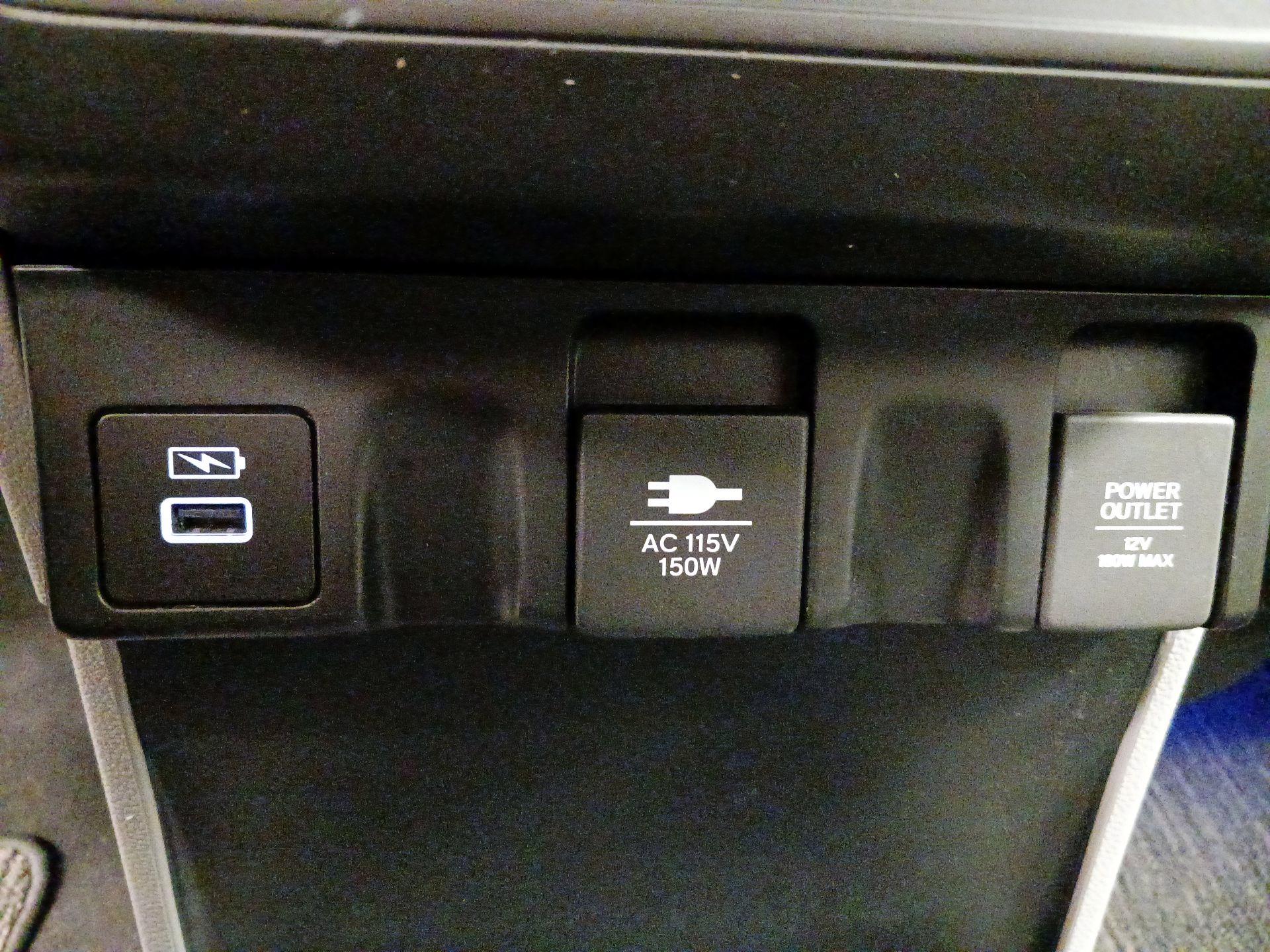 Thumbnail: 2023 Honda Odyssey - 19