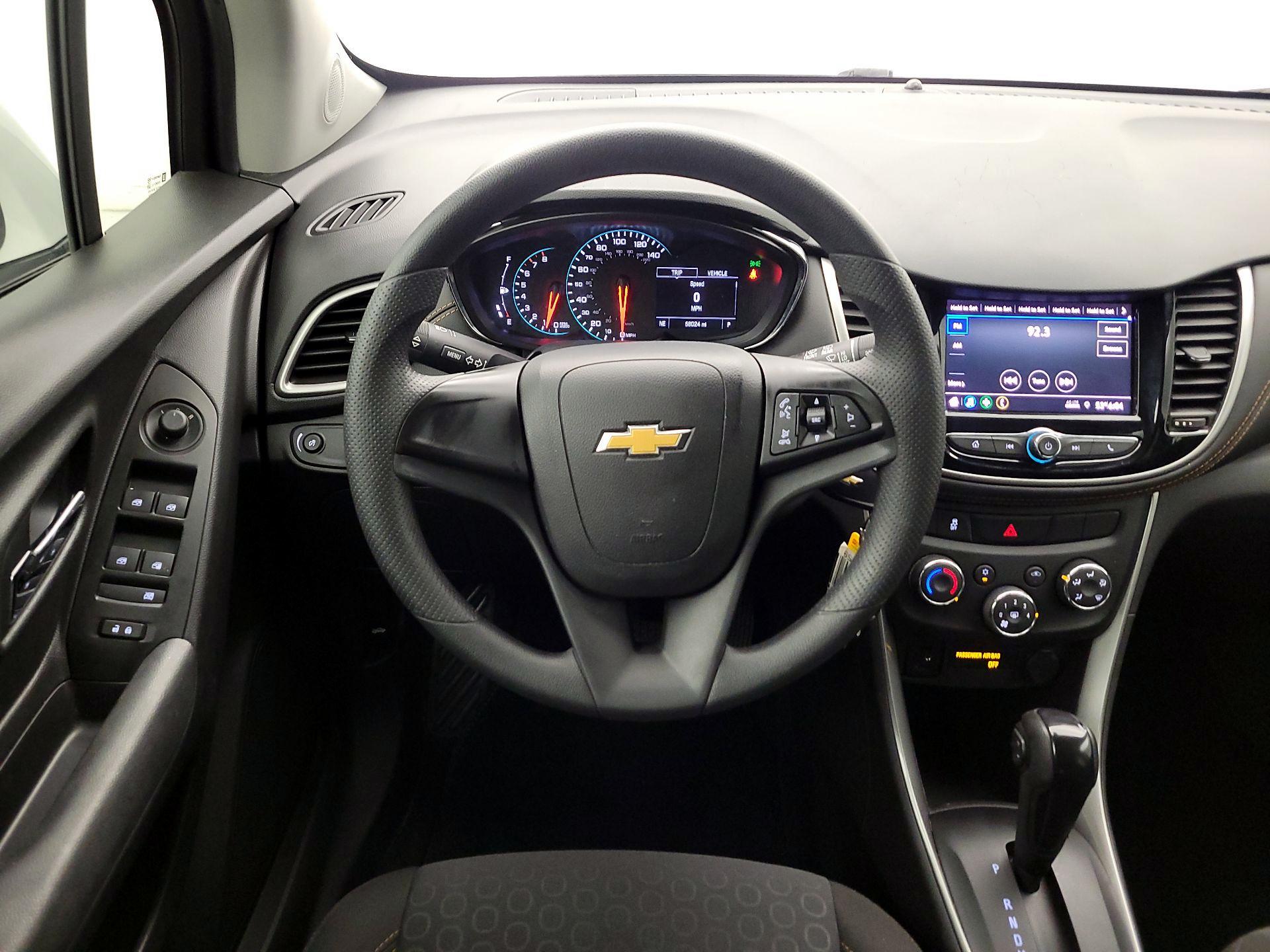 Thumbnail: 2020 Chevrolet Trax - 10