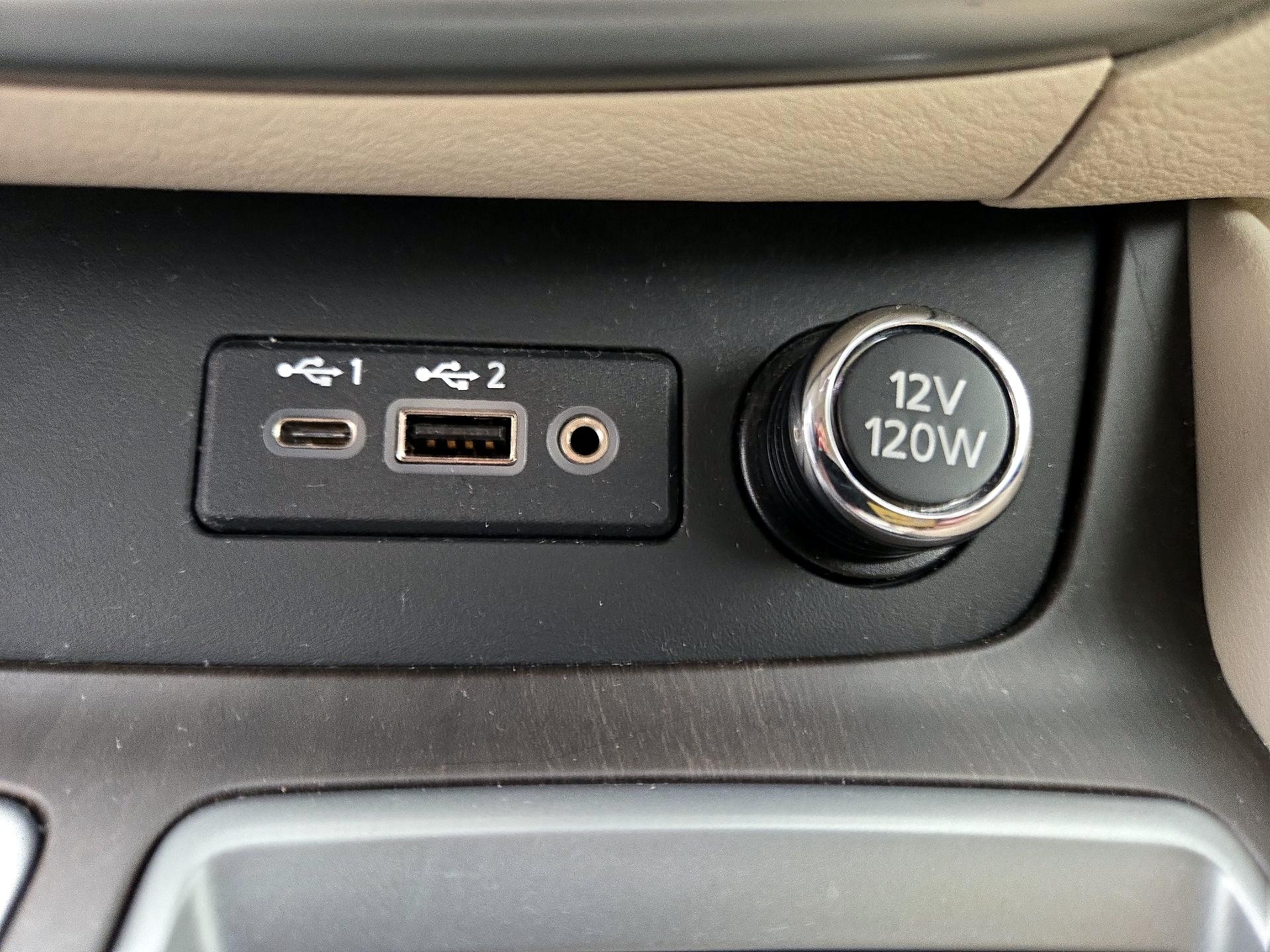 Thumbnail: 2019 Nissan Murano - 19