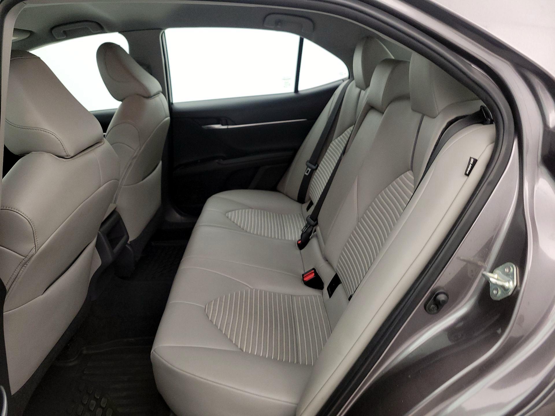 Thumbnail: 2022 Toyota Camry - 19