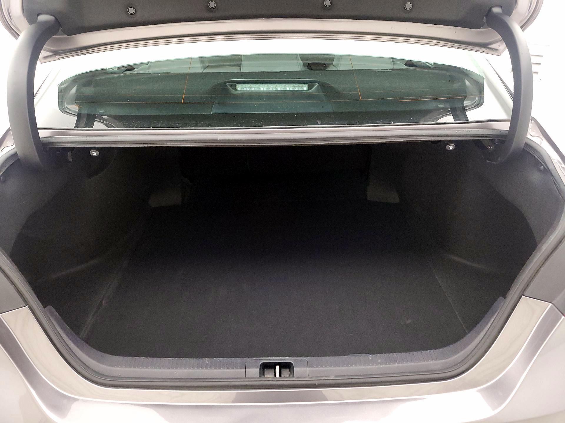 Thumbnail: 2022 Toyota Camry - 20