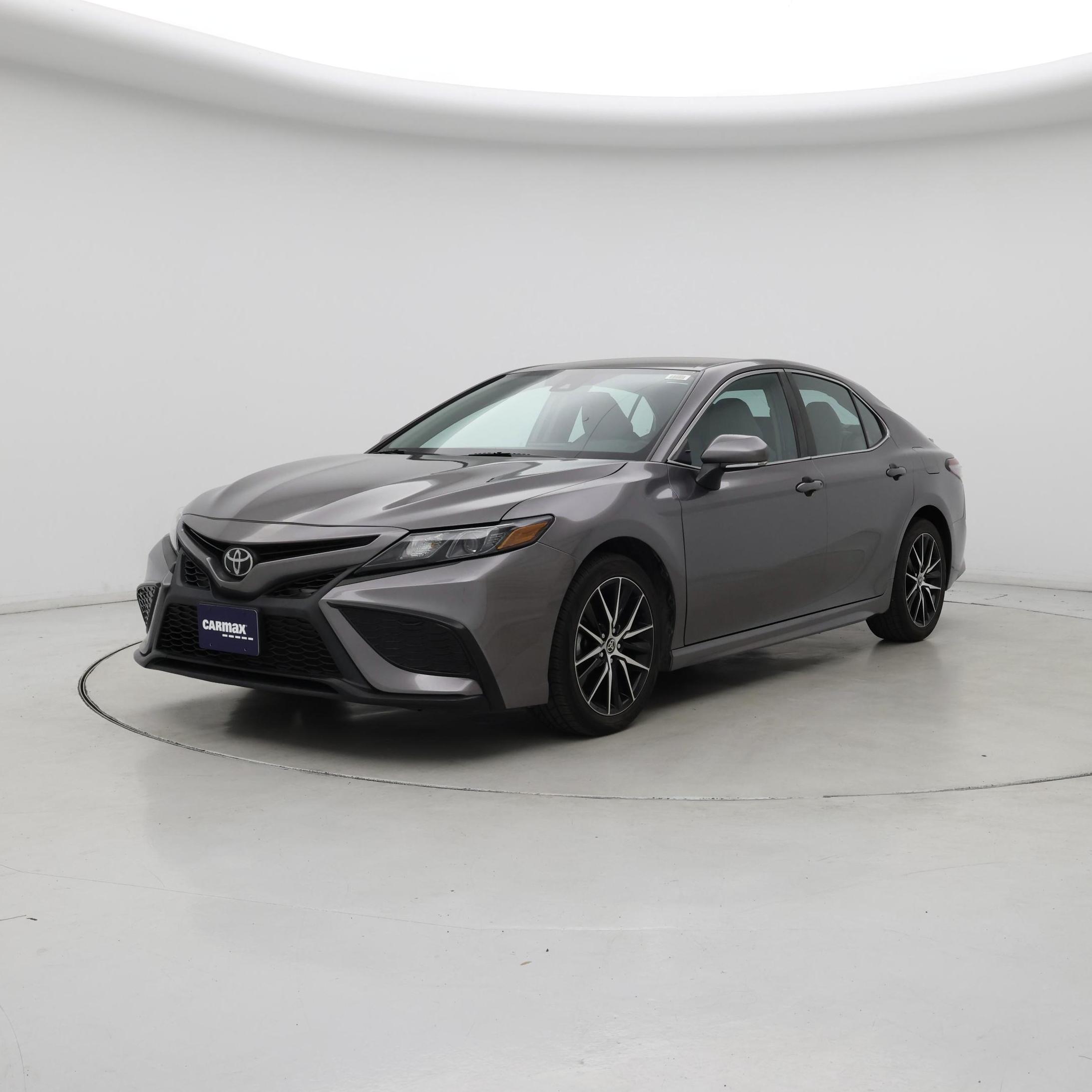 Thumbnail: 2022 Toyota Camry - 4