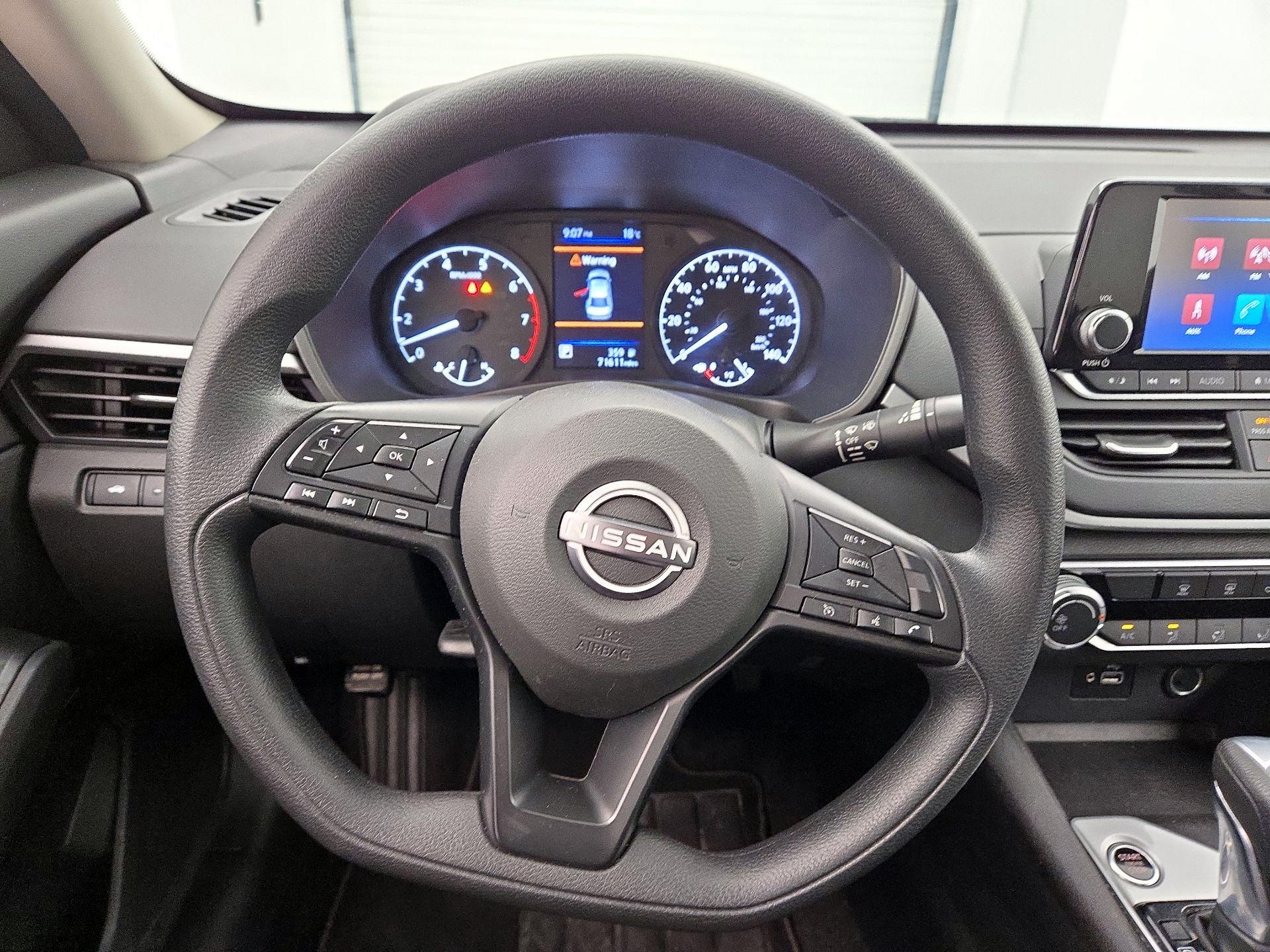 Thumbnail: 2024 Nissan Altima - 10