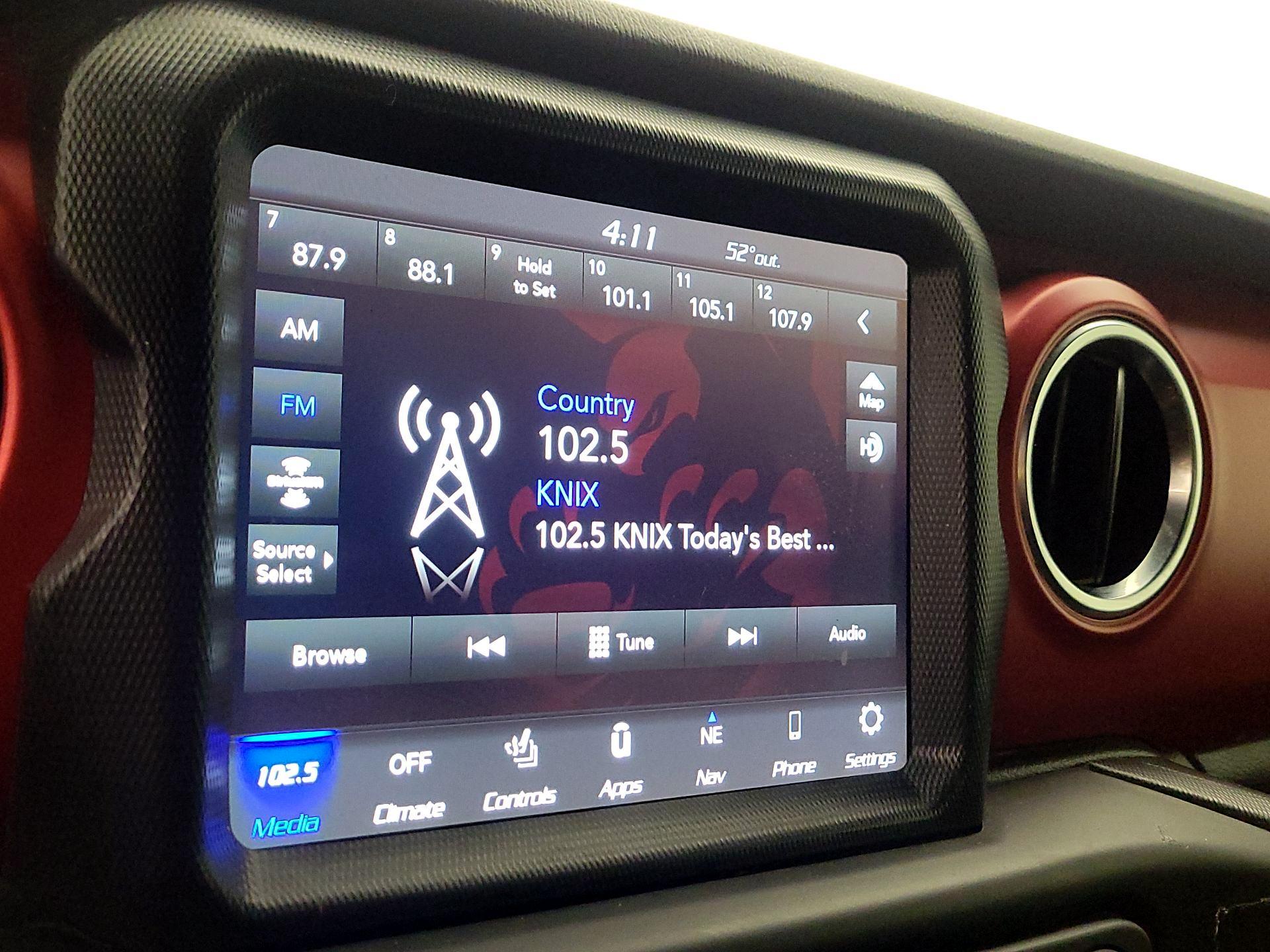 Thumbnail: 2021 Jeep Wrangler - 16