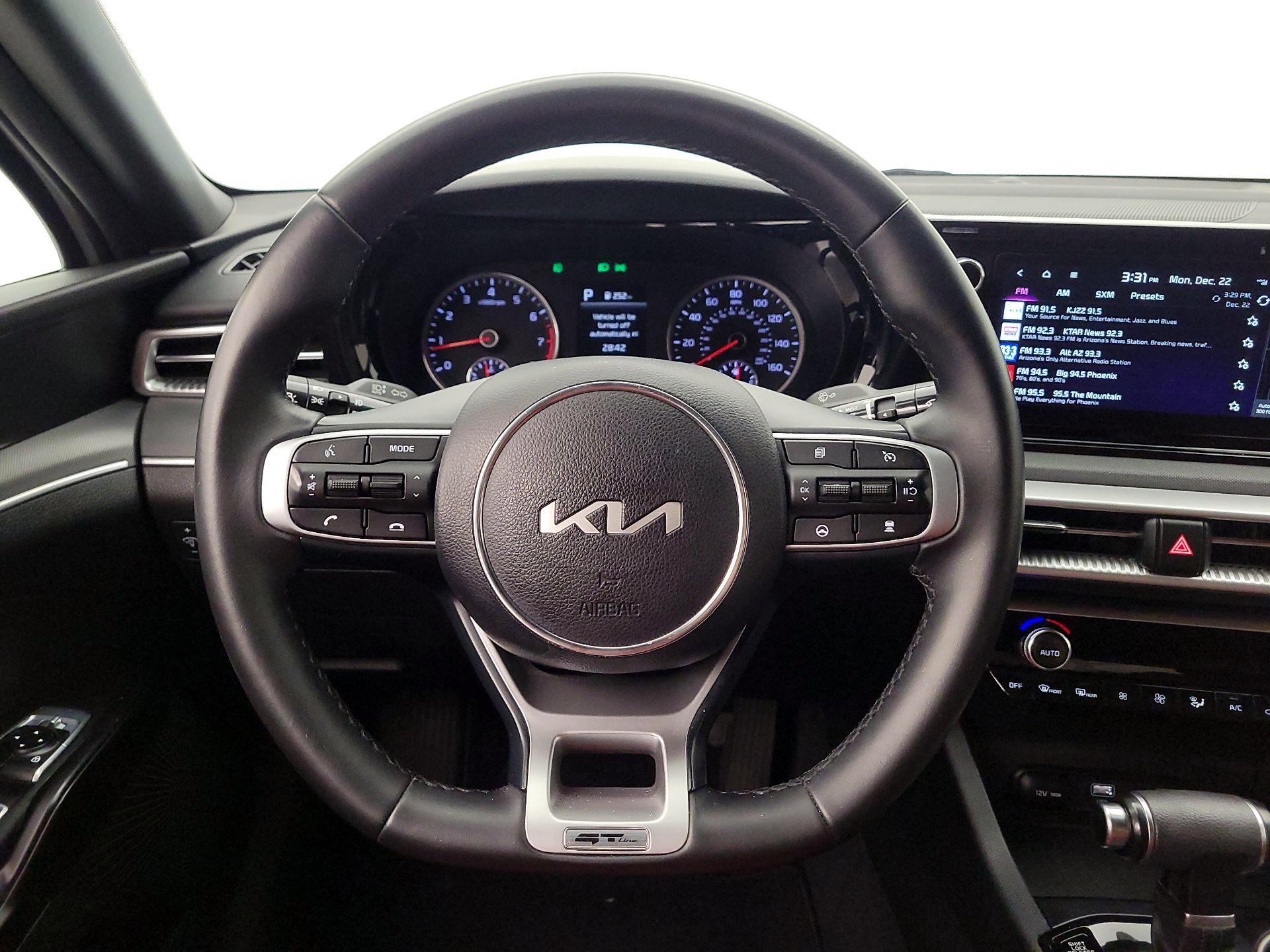 Thumbnail: 2023 Kia K5 - 10