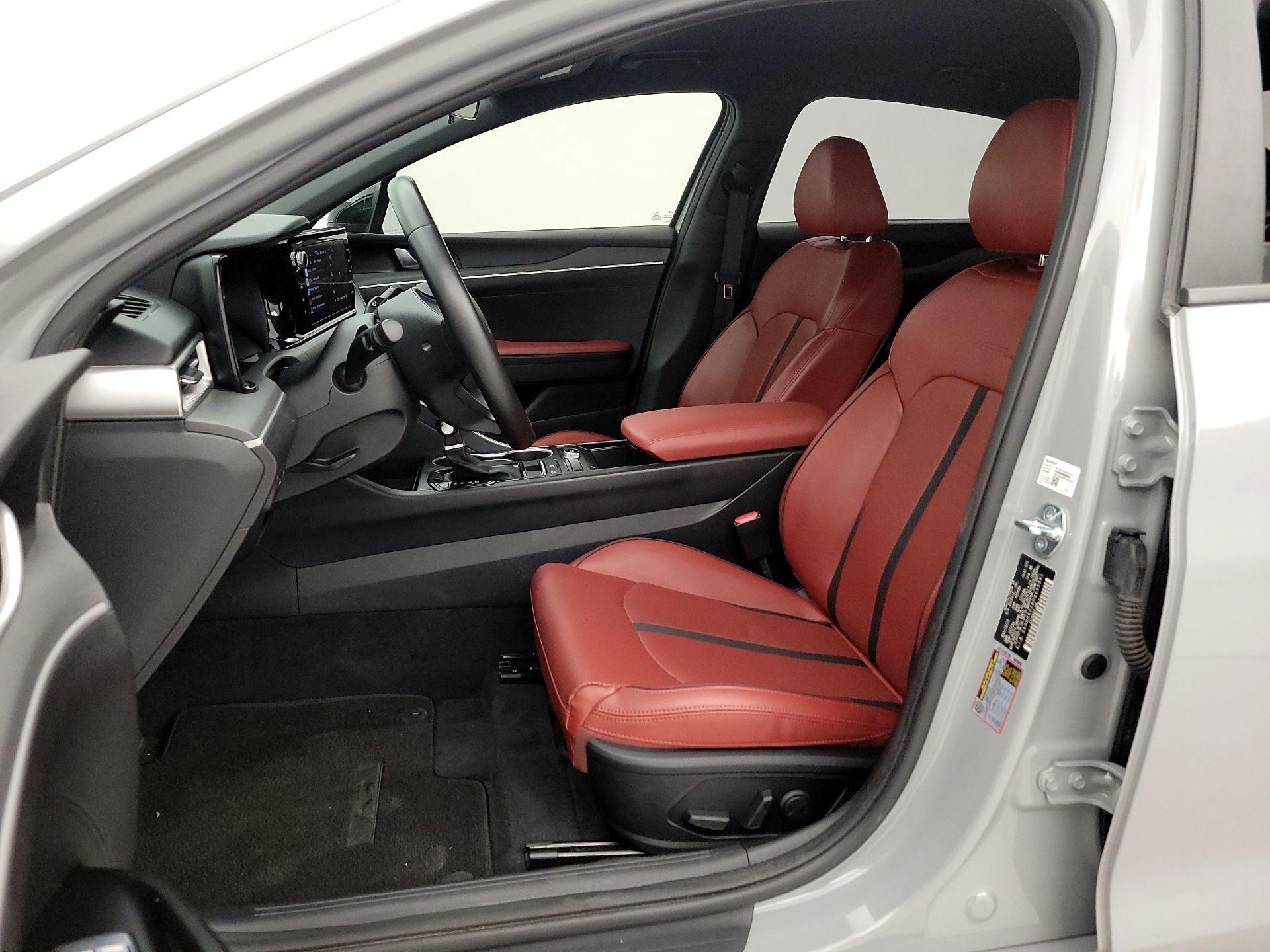 Thumbnail: 2023 Kia K5 - 11