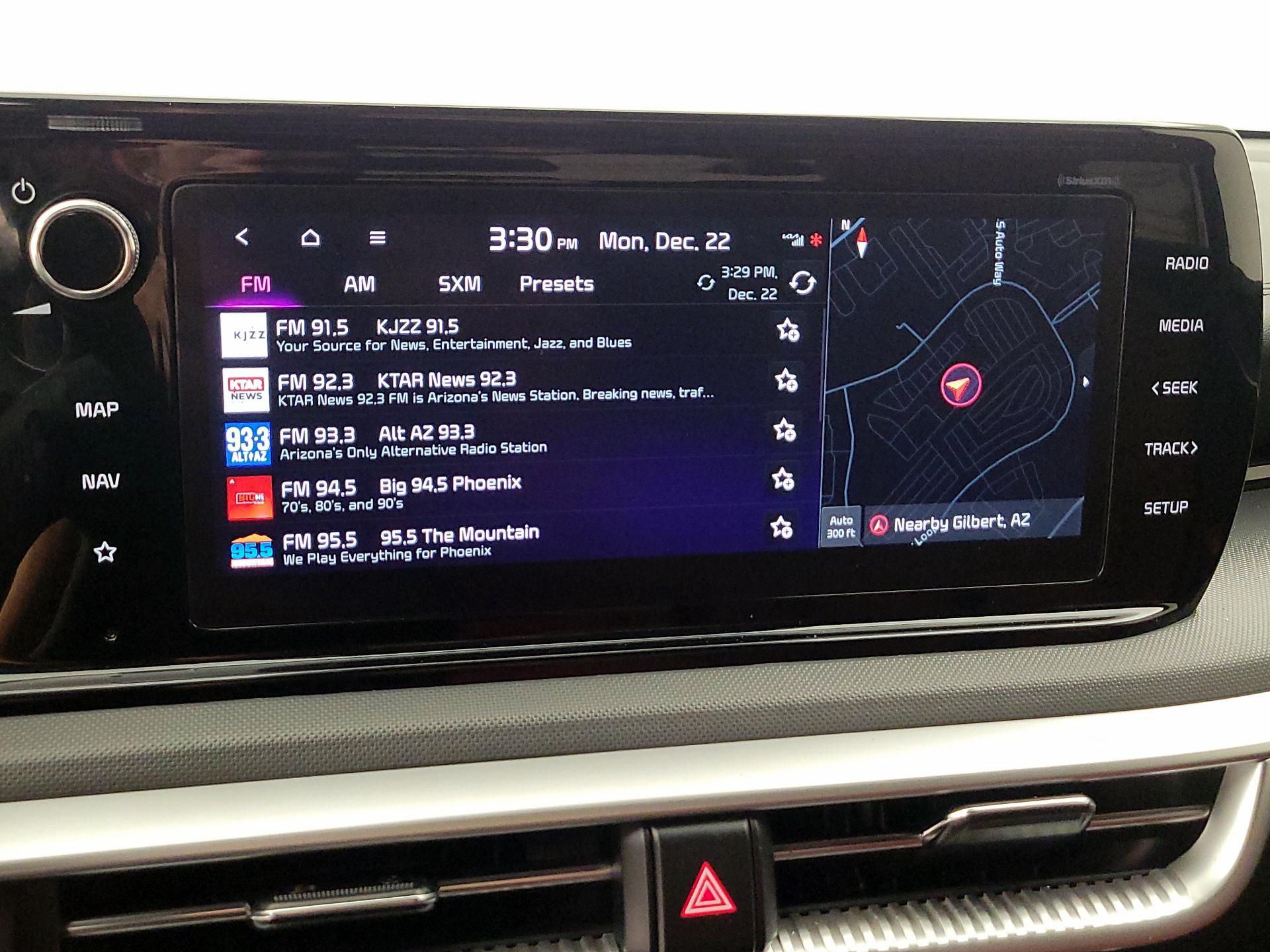 Thumbnail: 2023 Kia K5 - 16