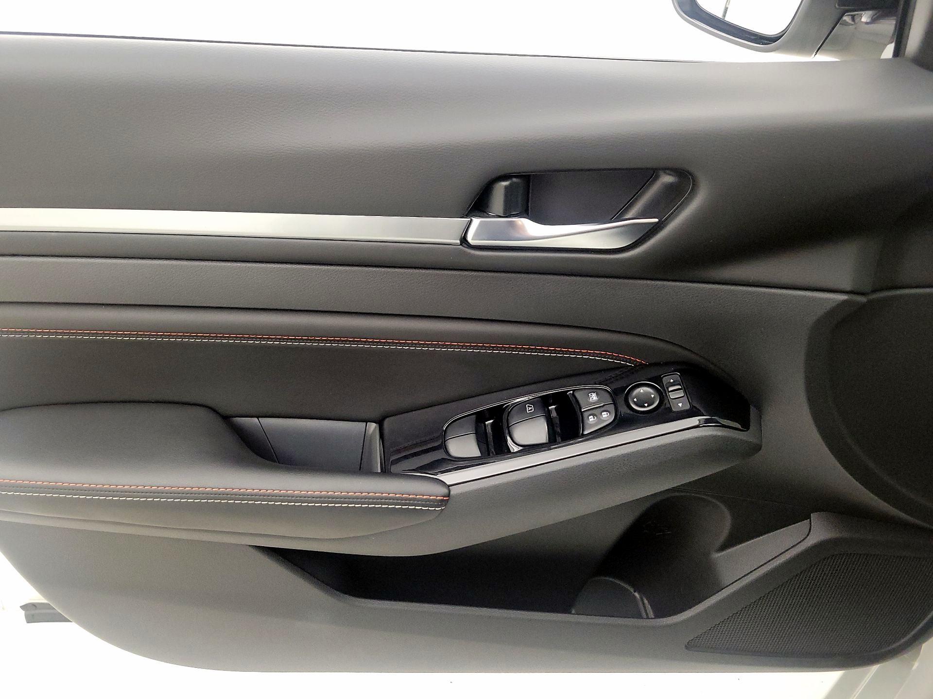 Thumbnail: 2023 Nissan Altima - 12