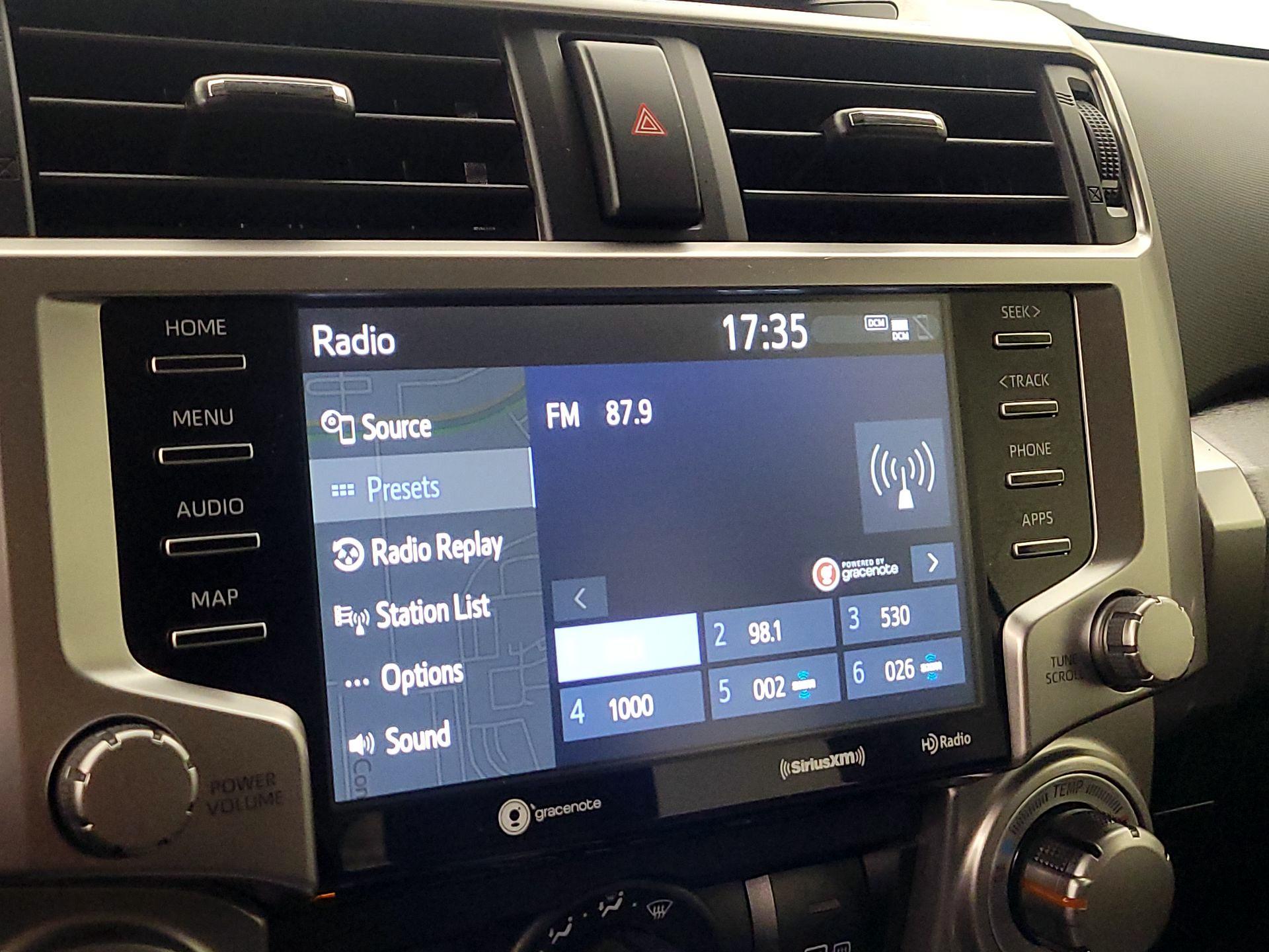 Thumbnail: 2022 Toyota 4Runner - 16