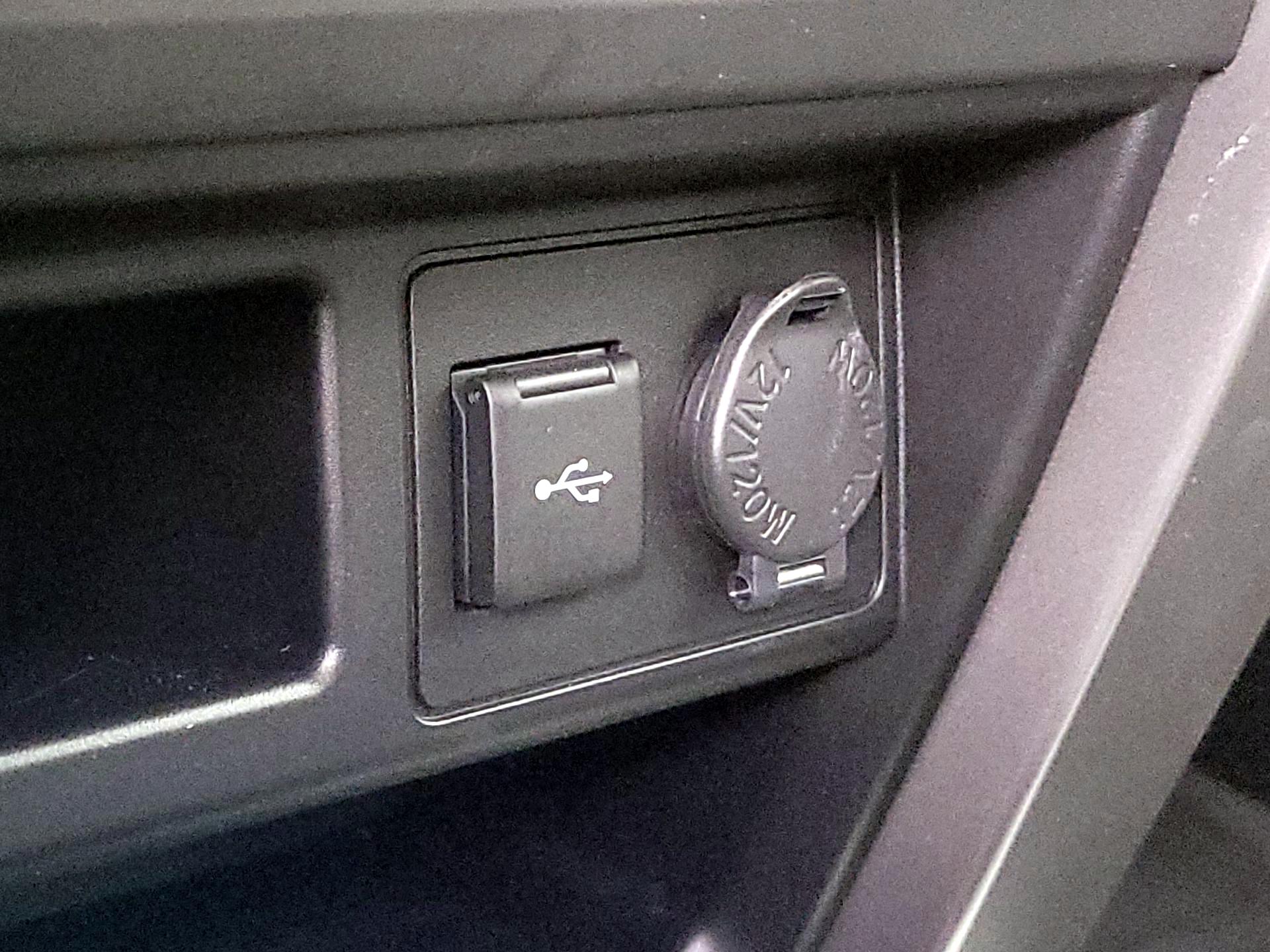 Thumbnail: 2022 Toyota 4Runner - 19