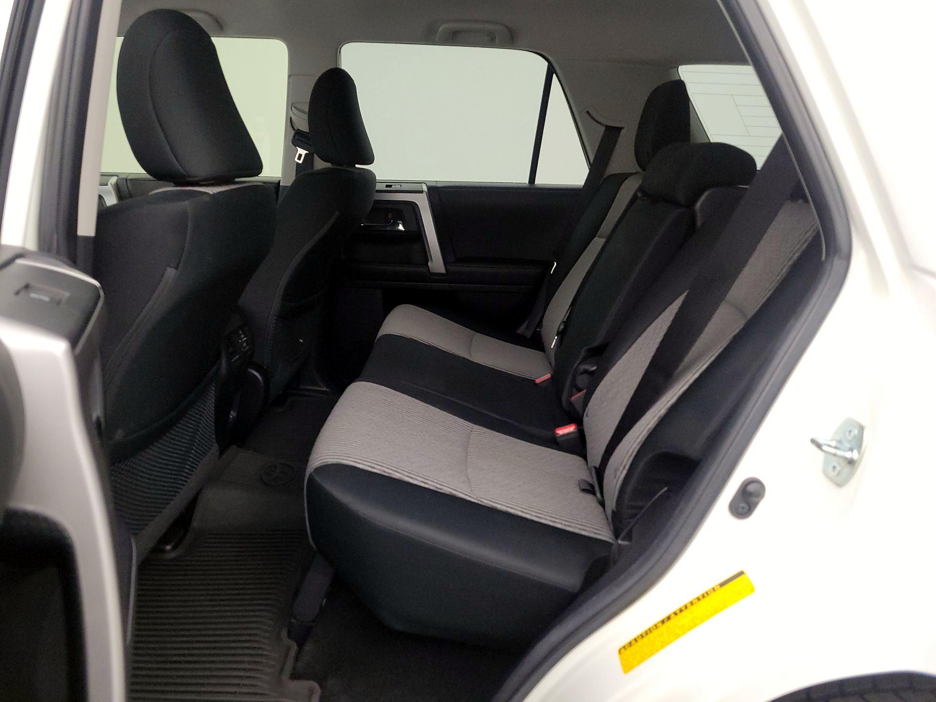 Thumbnail: 2022 Toyota 4Runner - 20