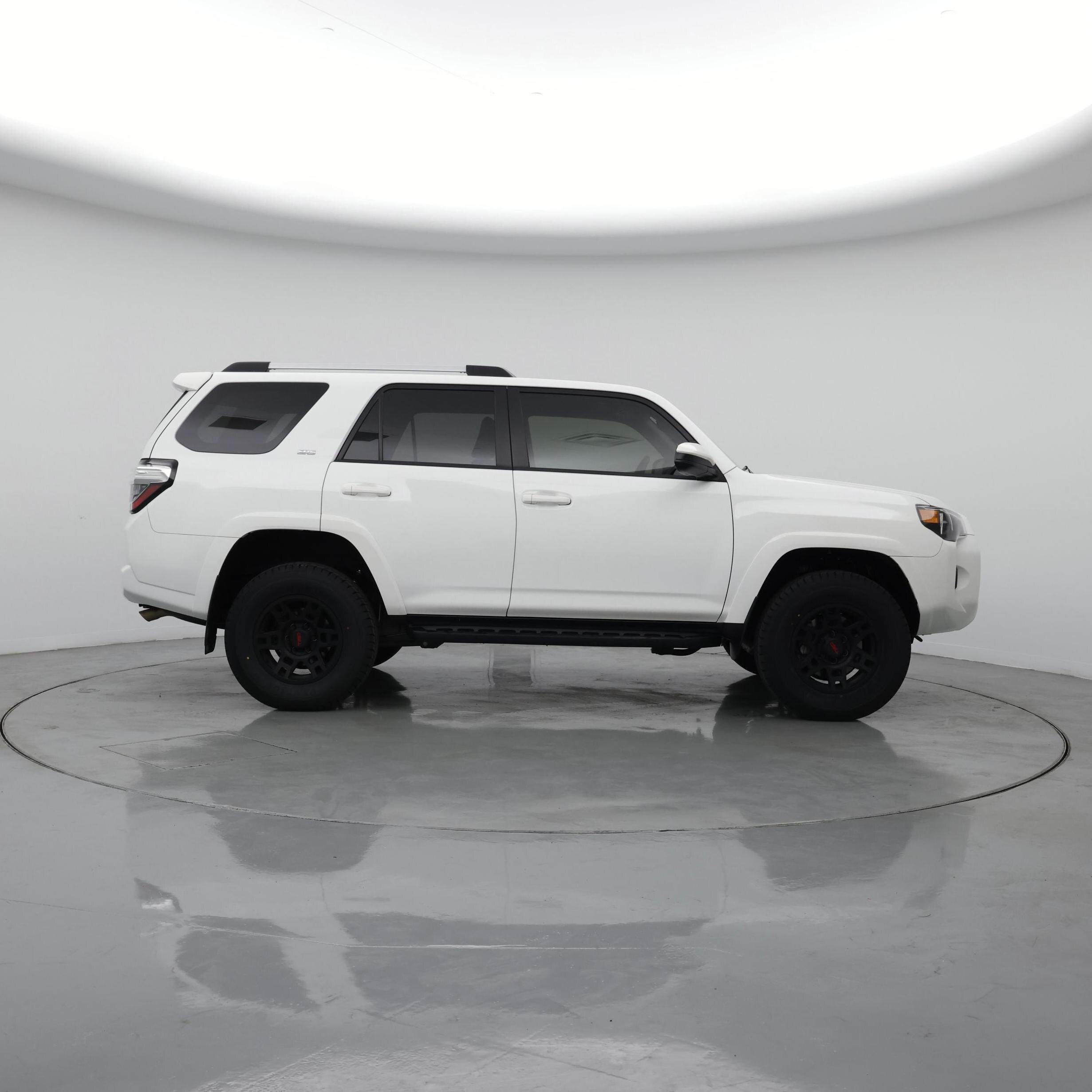Thumbnail: 2022 Toyota 4Runner - 7