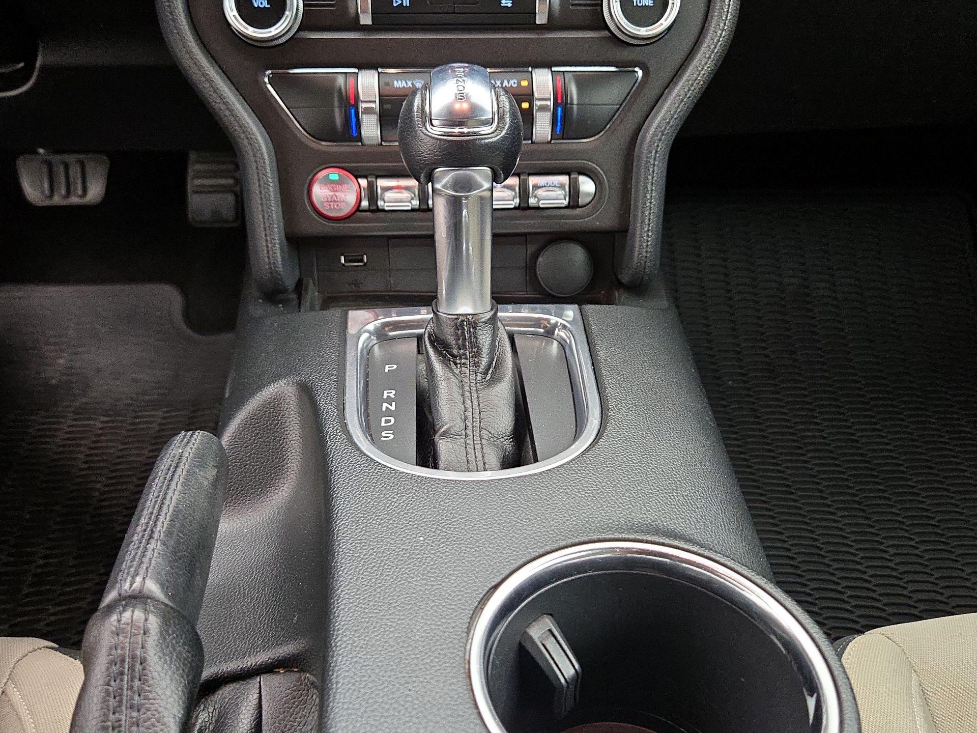 Thumbnail: 2019 Ford Mustang - 18