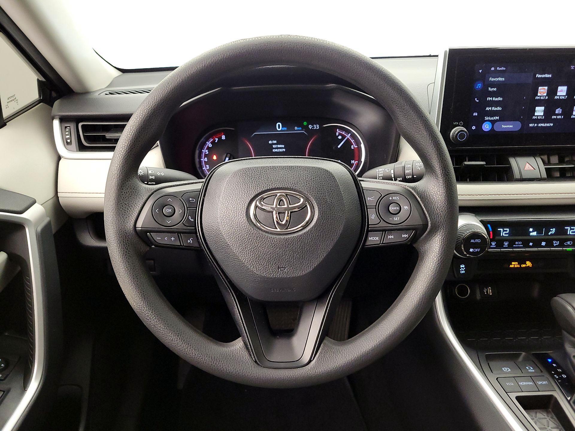 Thumbnail: 2023 Toyota RAV4 - 10