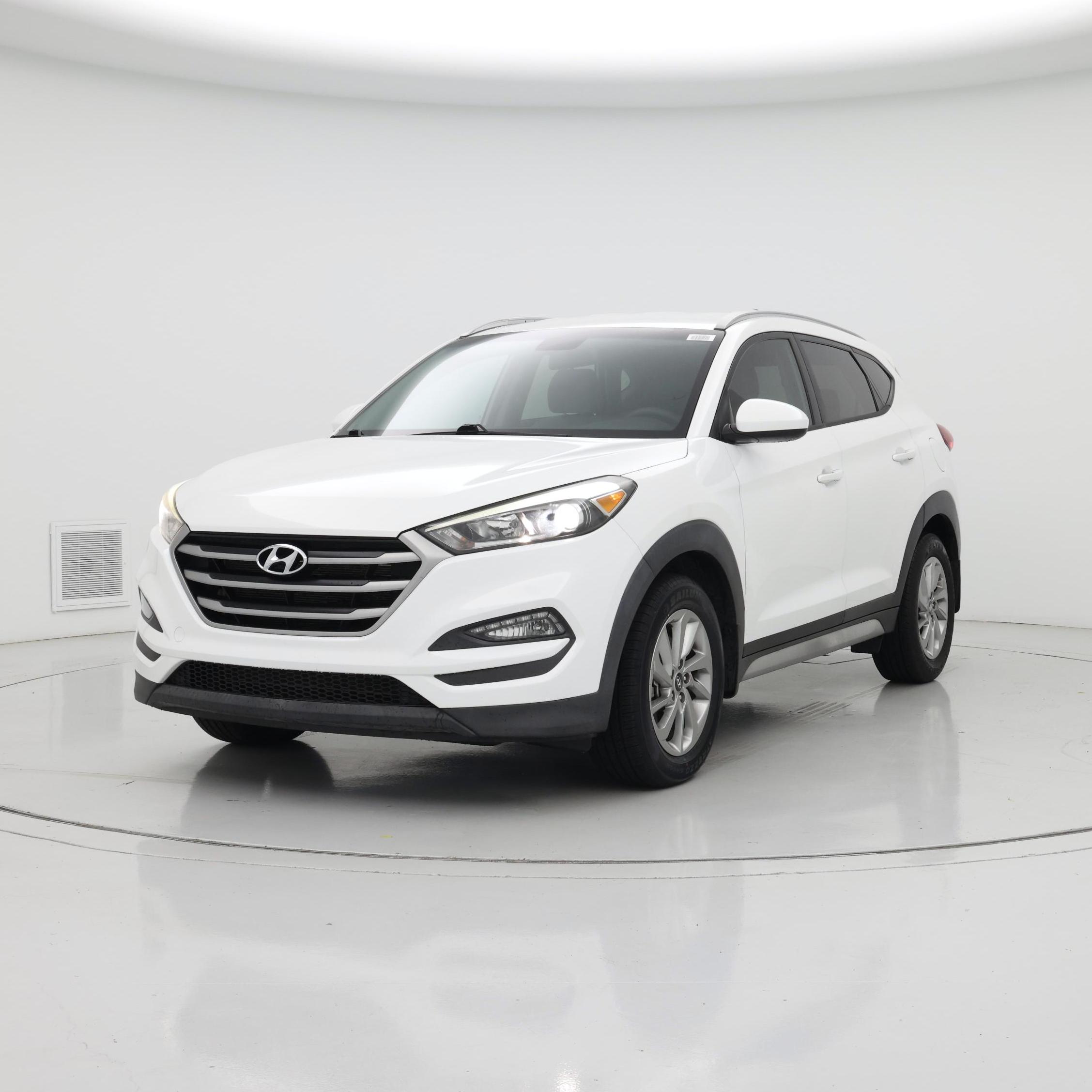 Thumbnail: 2018 Hyundai Tucson - 4