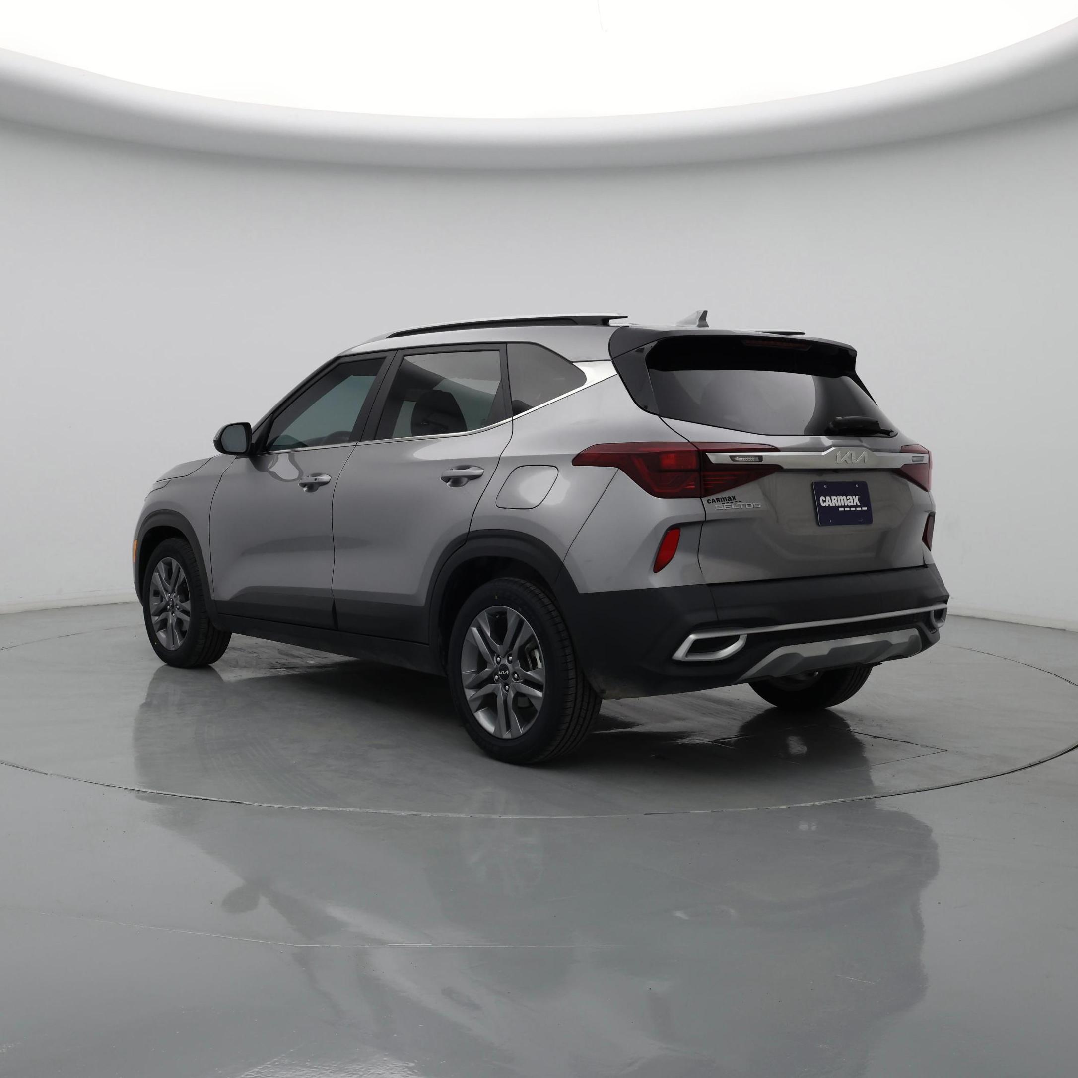 Thumbnail: 2022 Kia Seltos - 2