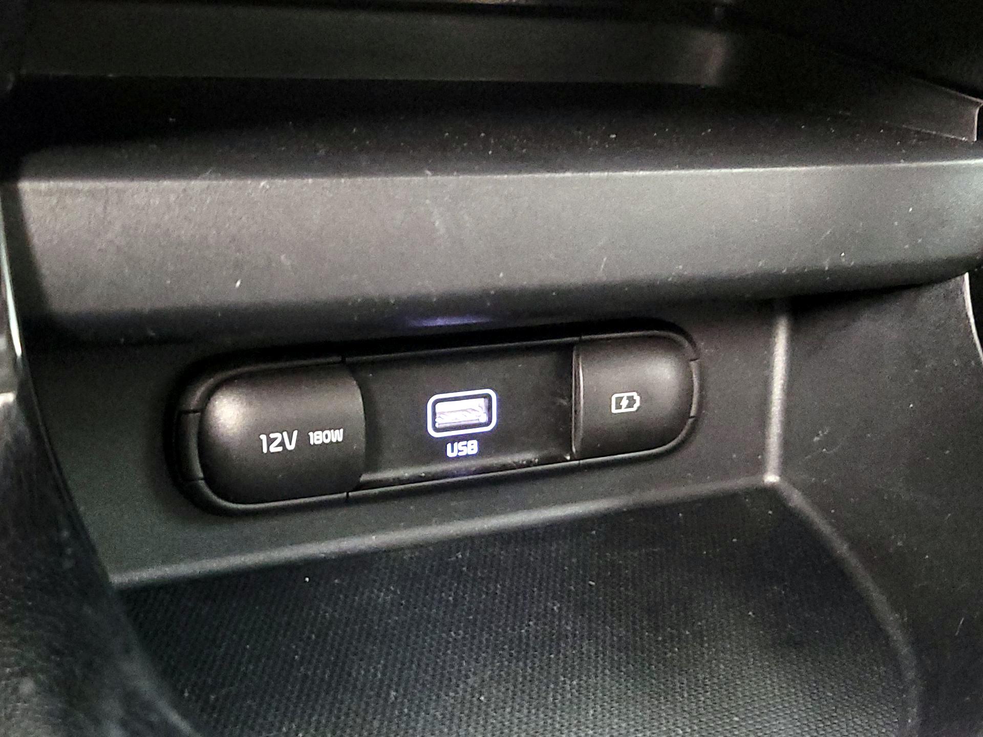 Thumbnail: 2022 Kia Seltos - 19