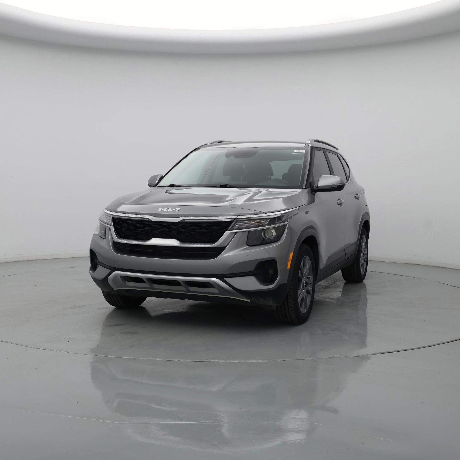 Thumbnail: 2022 Kia Seltos - 4