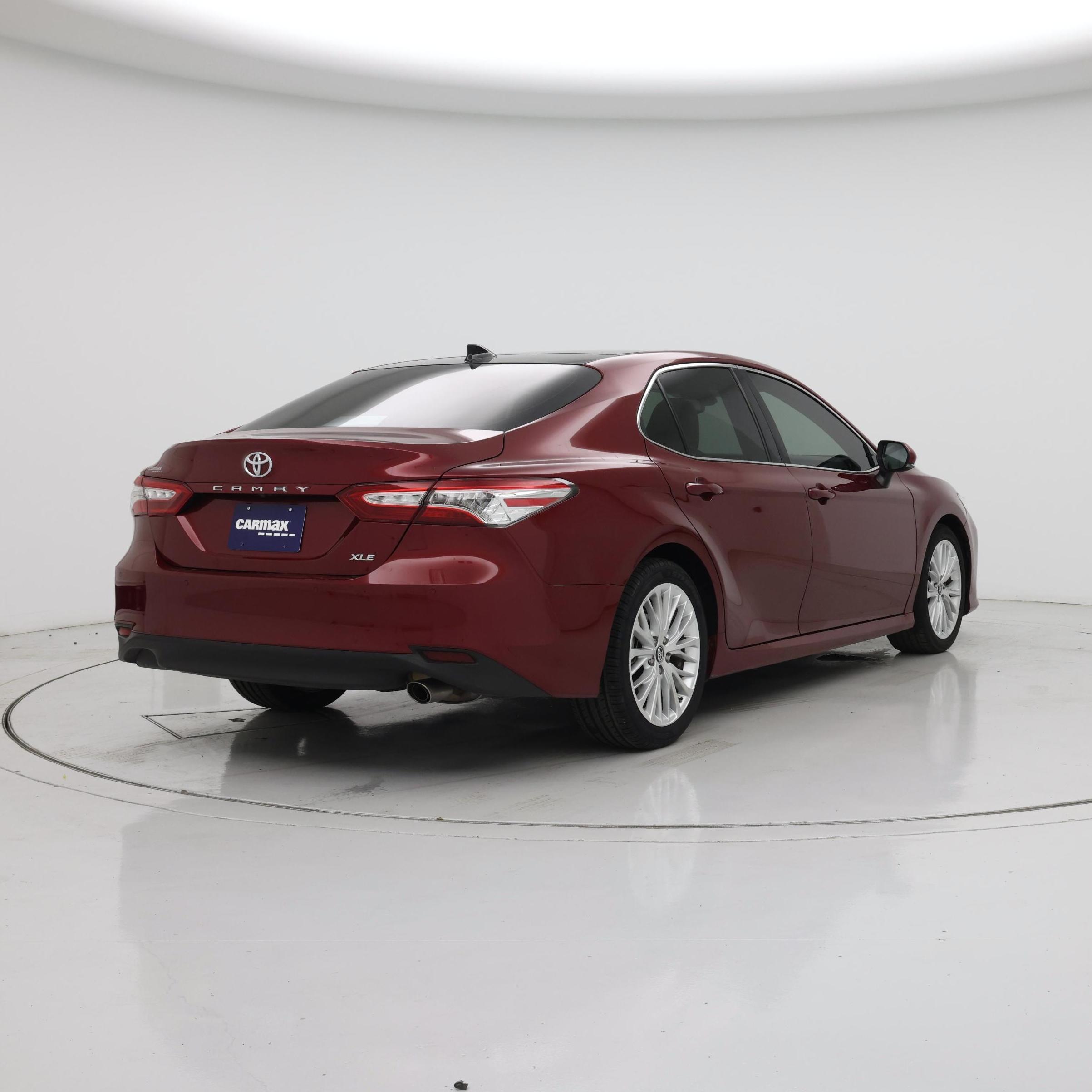 Thumbnail: 2019 Toyota Camry - 8