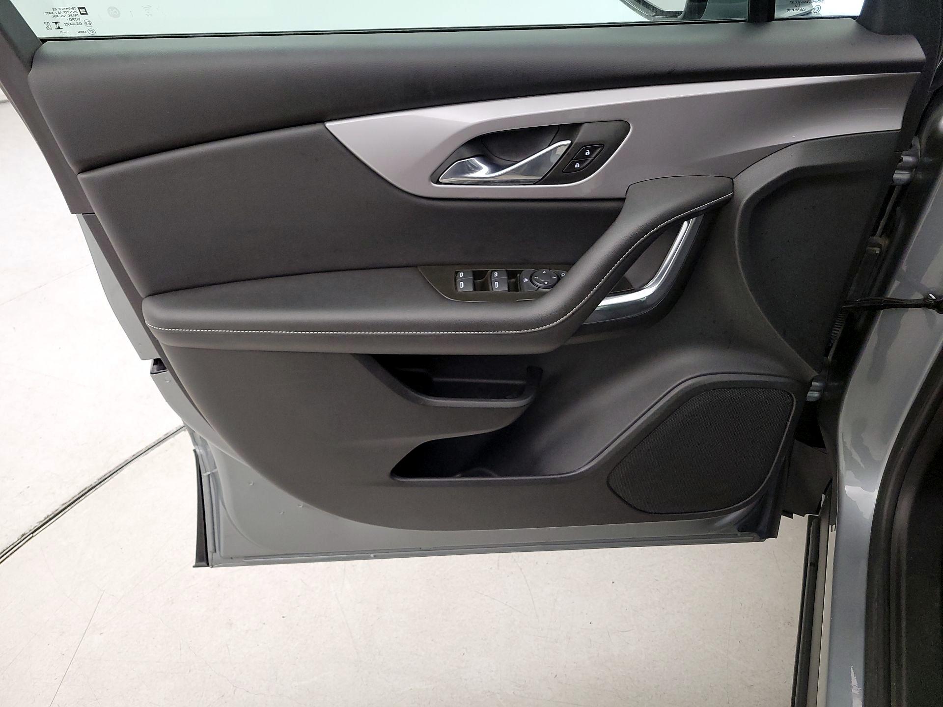 Thumbnail: 2023 Chevrolet Blazer - 12