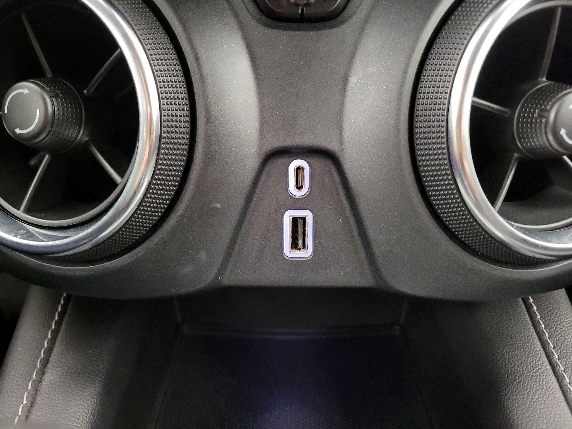 Thumbnail: 2023 Chevrolet Blazer - 18