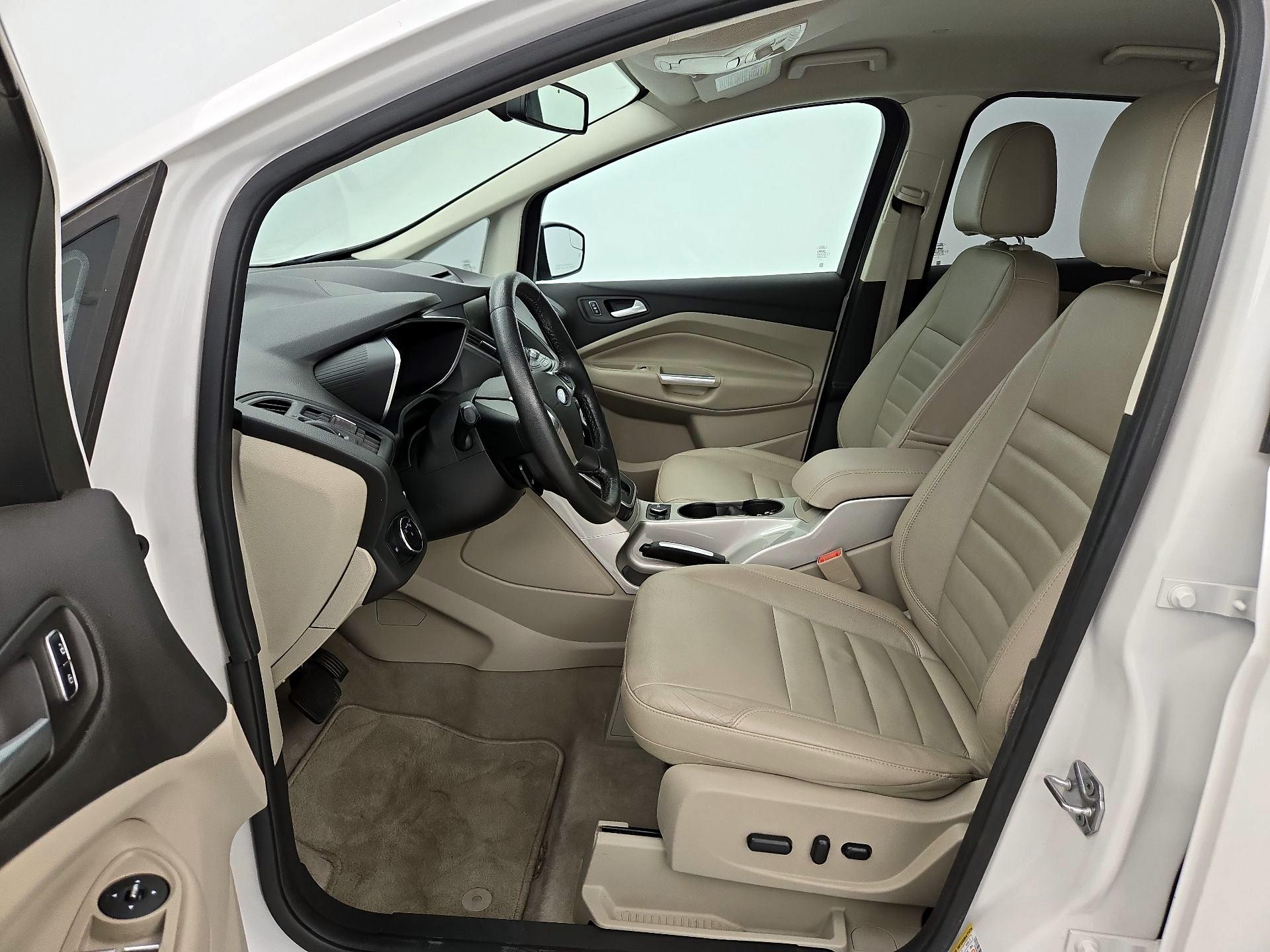 Thumbnail: 2015 Ford C-Max - 11