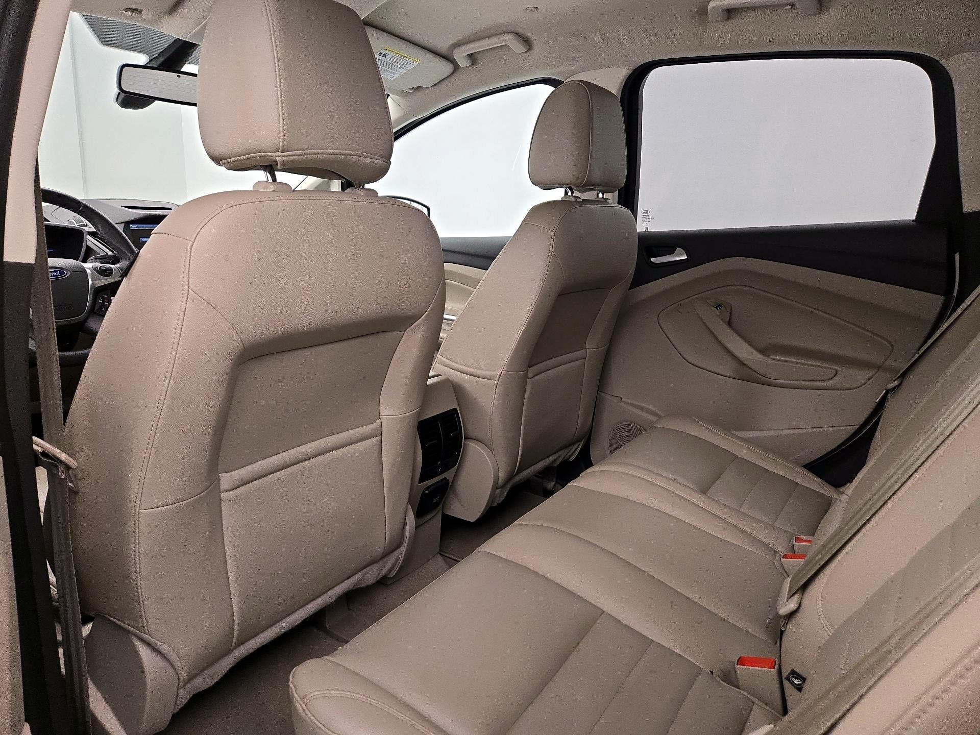 Thumbnail: 2015 Ford C-Max - 18