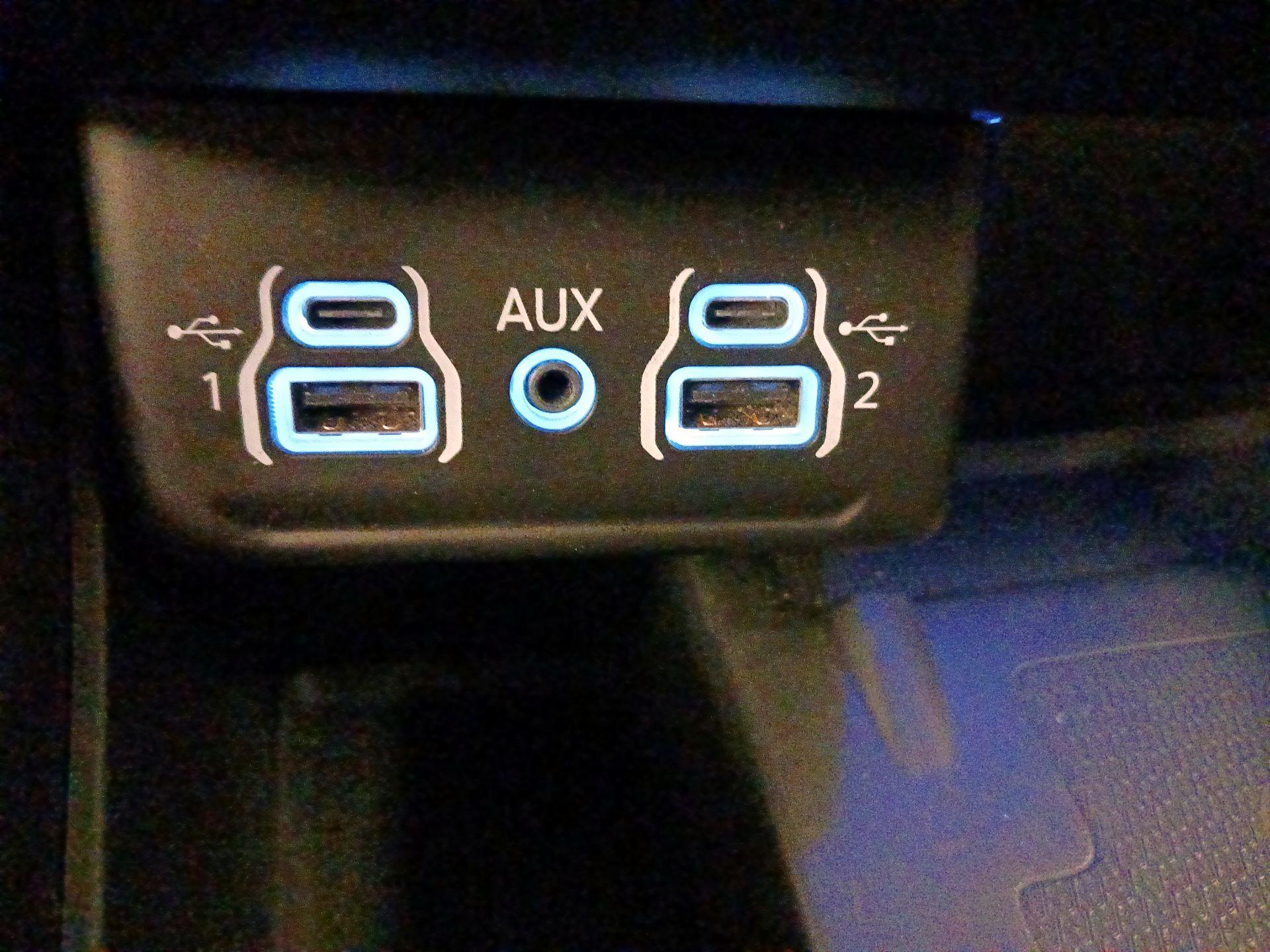 Thumbnail: 2021 Dodge Durango - 19