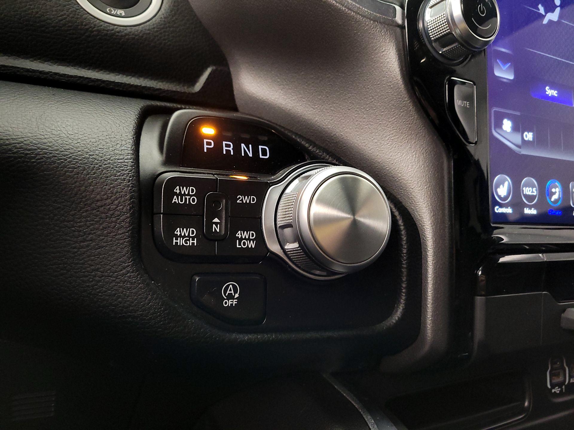 Thumbnail: 2020 RAM 1500 - 18