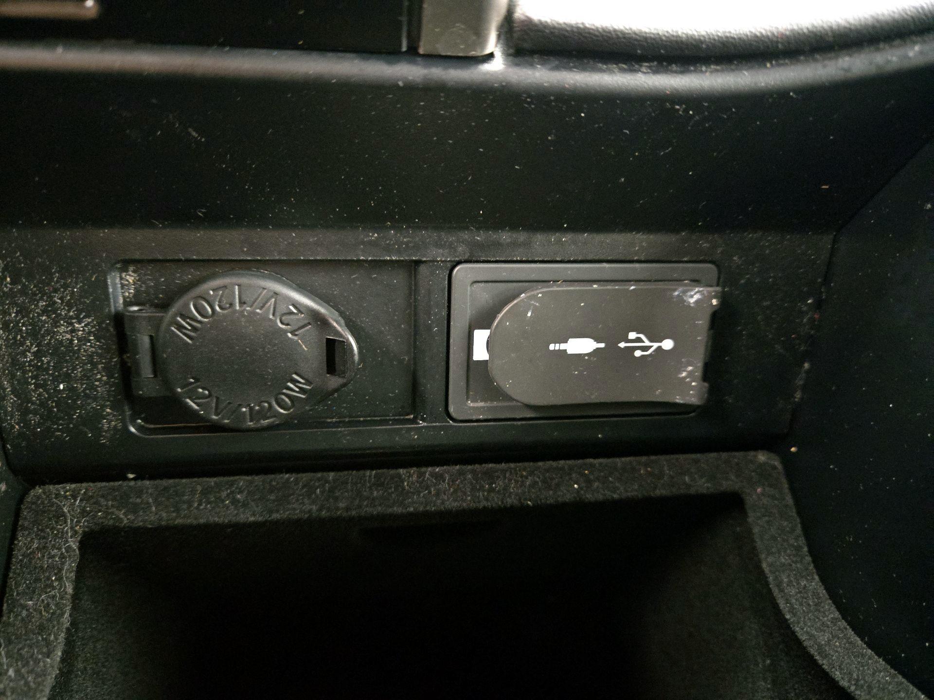 Thumbnail: 2016 Lexus RX - 19